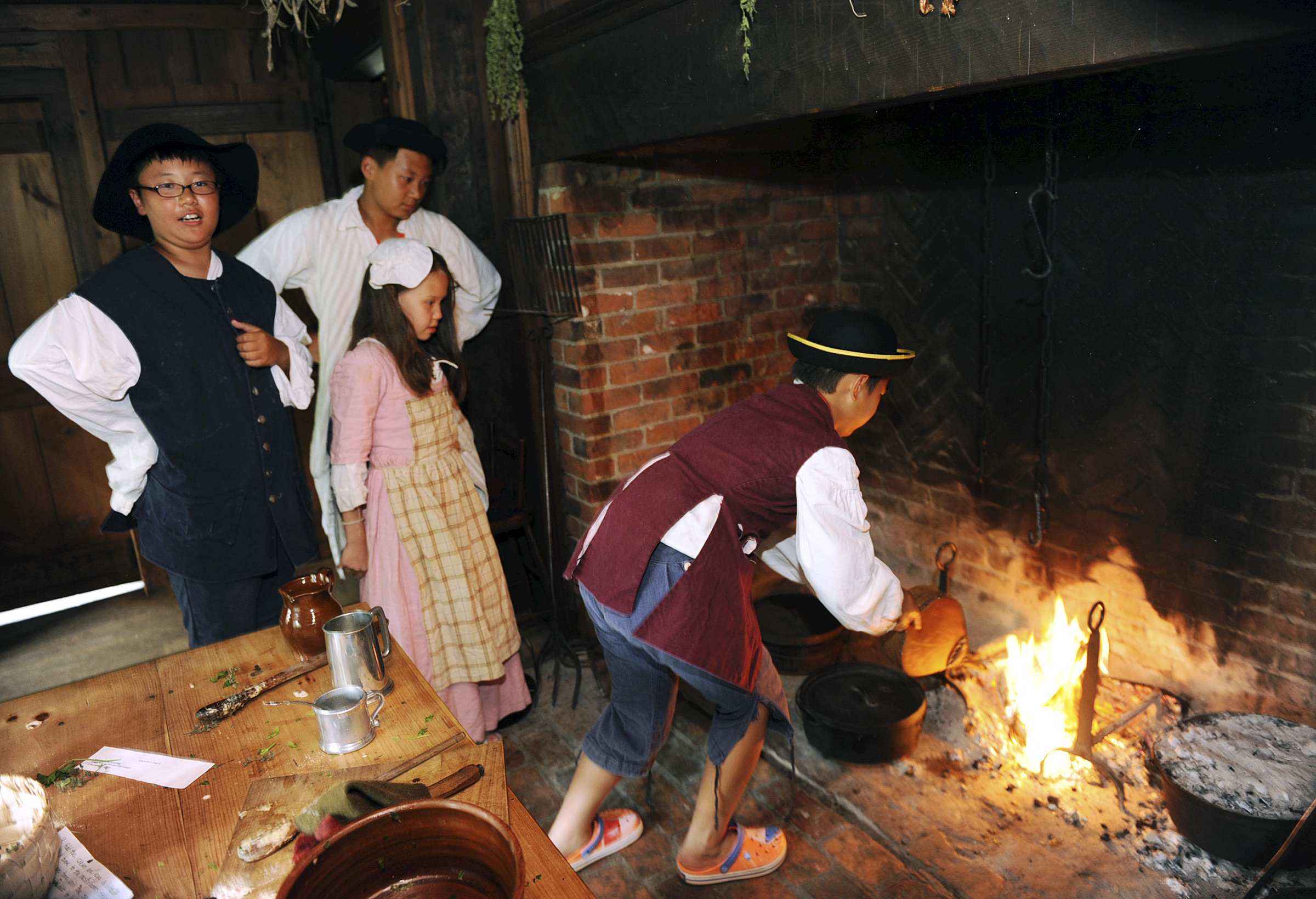 Summer program immerses Asian kids in 17th century