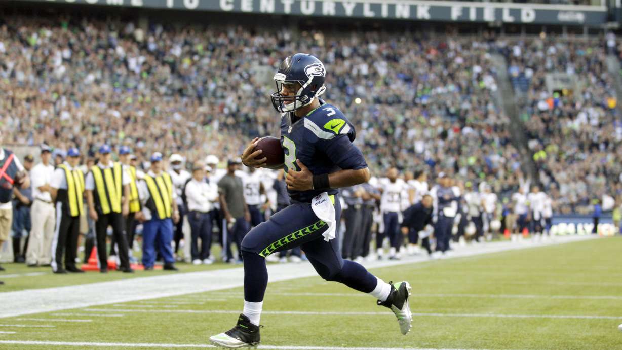 Wilson leads Seattle to 41-14 win over San Diego