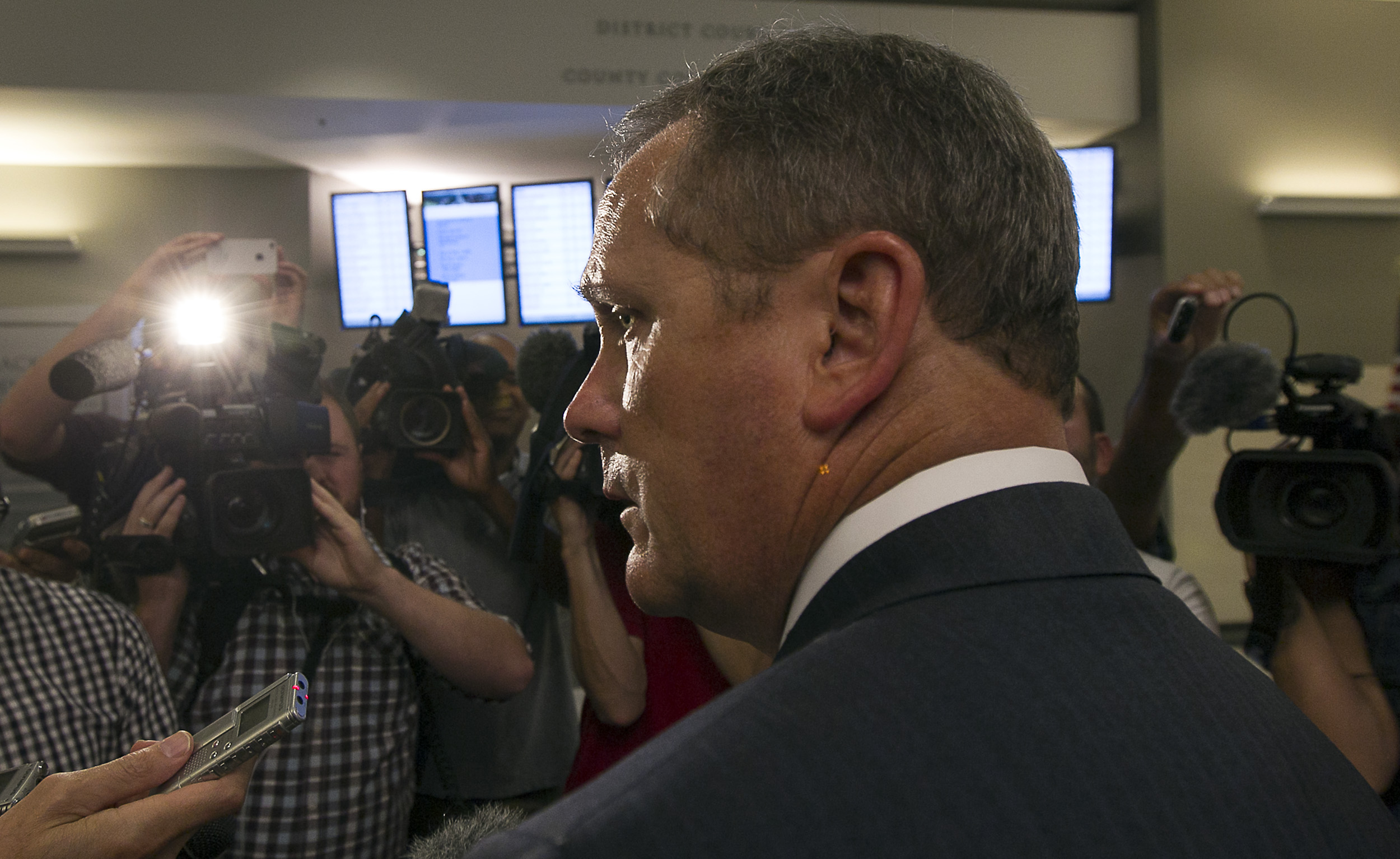 Perry indictment exposes Texas' political divide