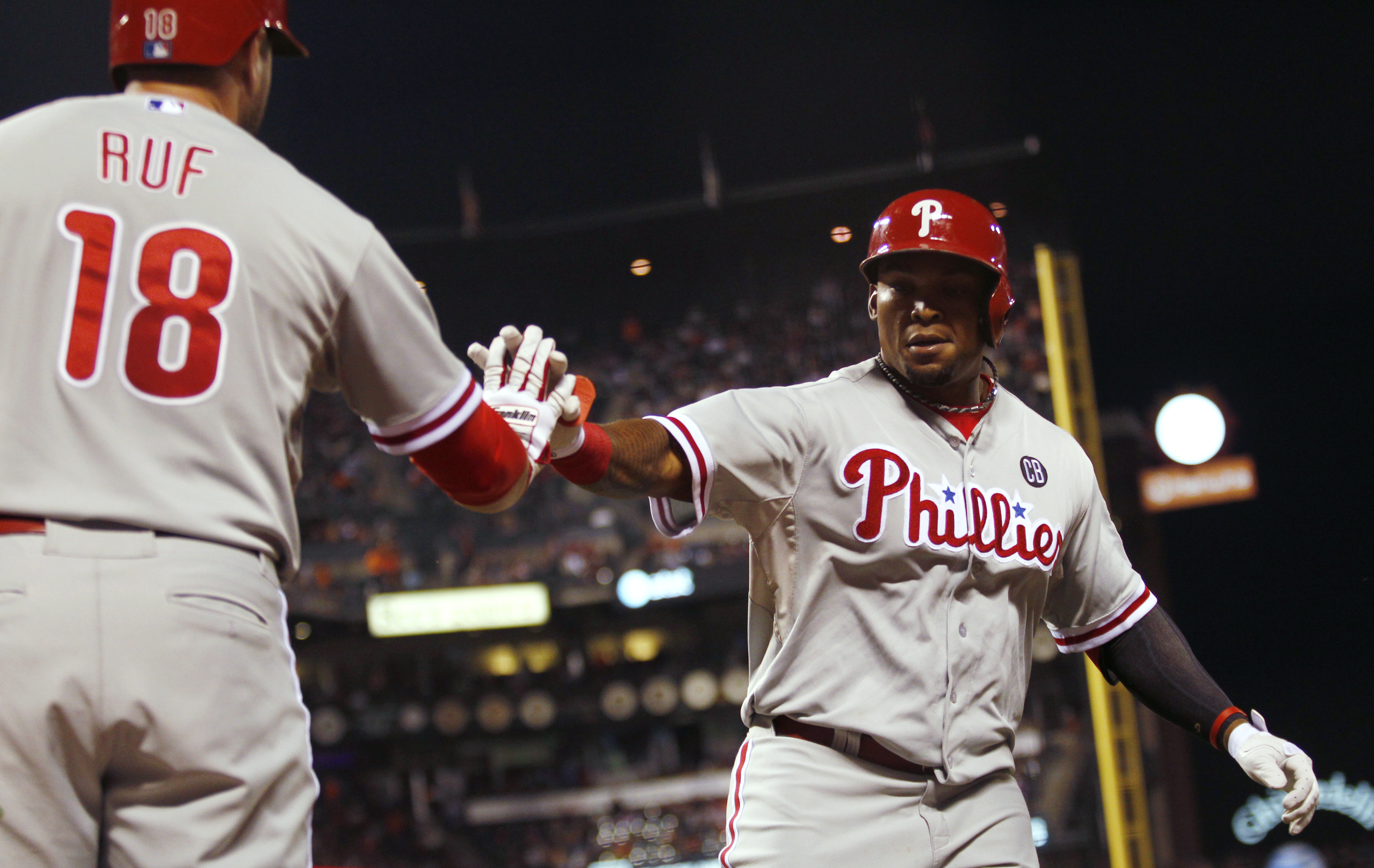 Utley lifts Phillies over Giants 5-3 in 10 innings