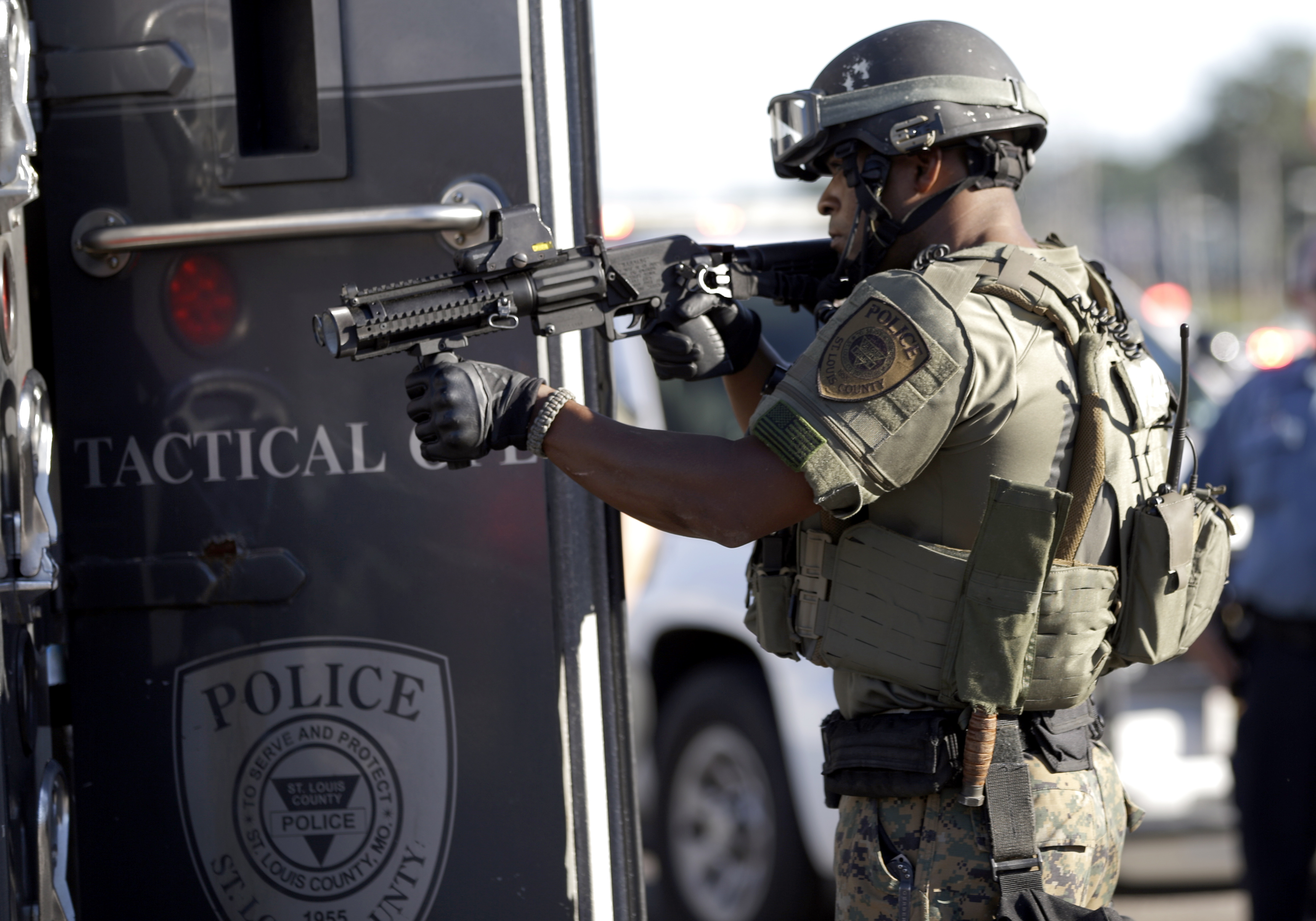 US rethinks giving excess military gear to police