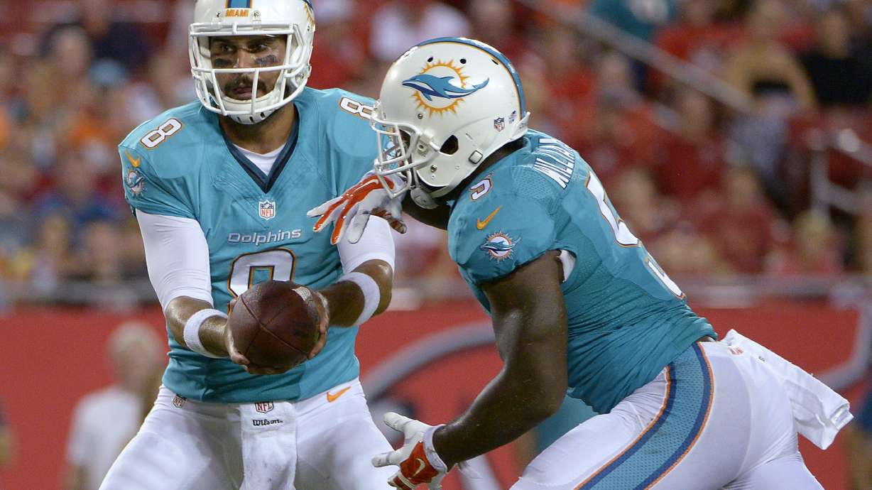 Dolphins get 1st preseason win, top Bucs 20-14