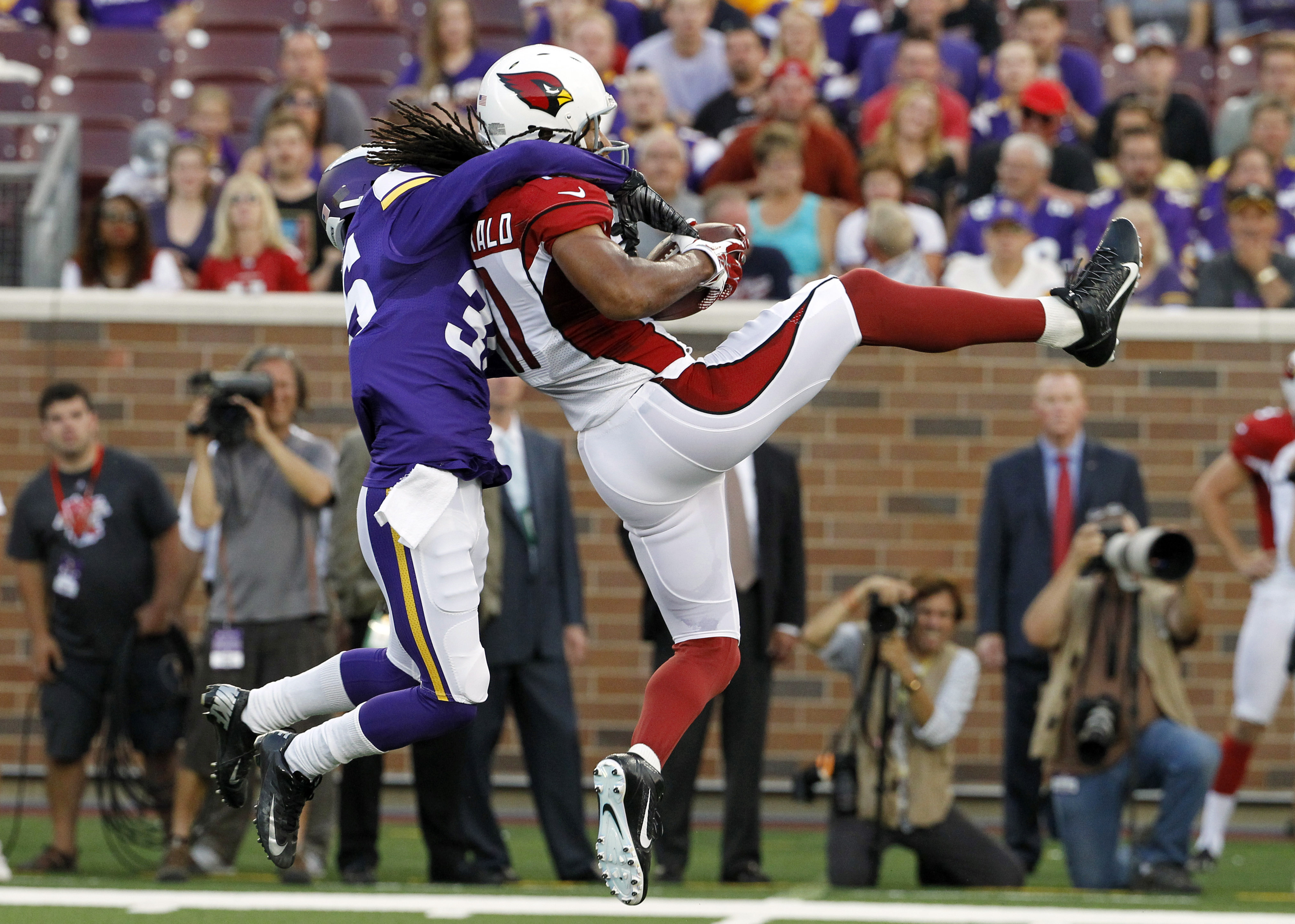 Bridgewater, Vikings rally past Cardinals 30-28