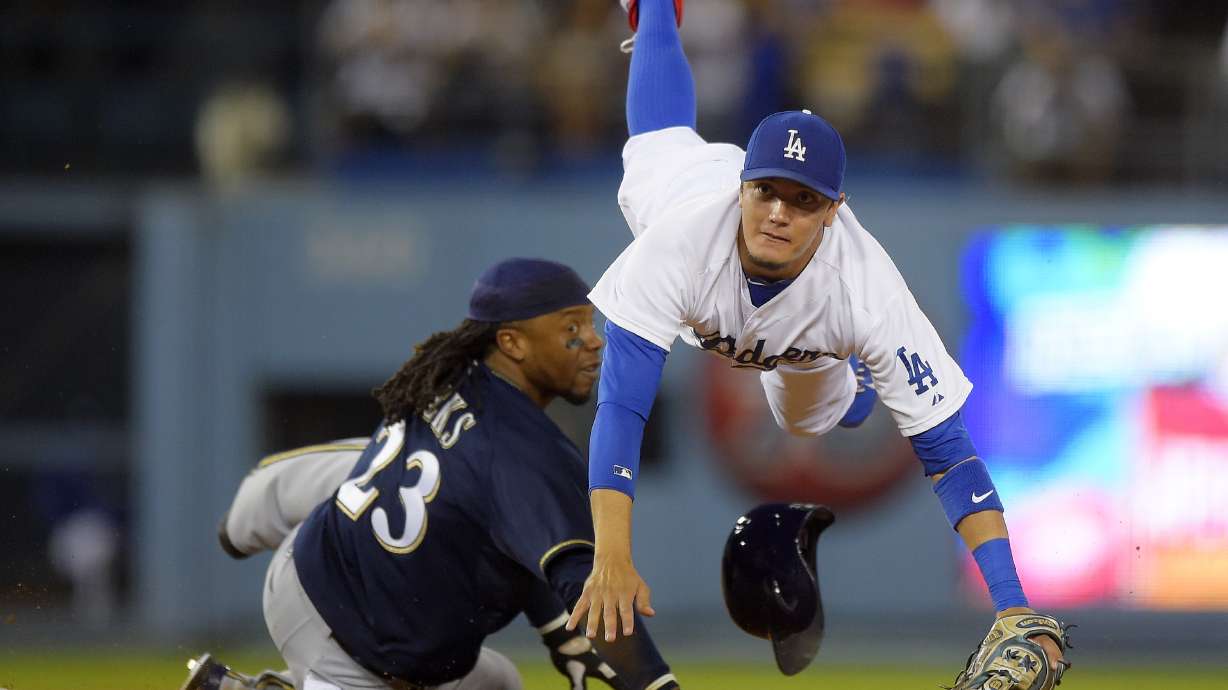 Kershaw's win streak ends at 11 in loss to Brewers