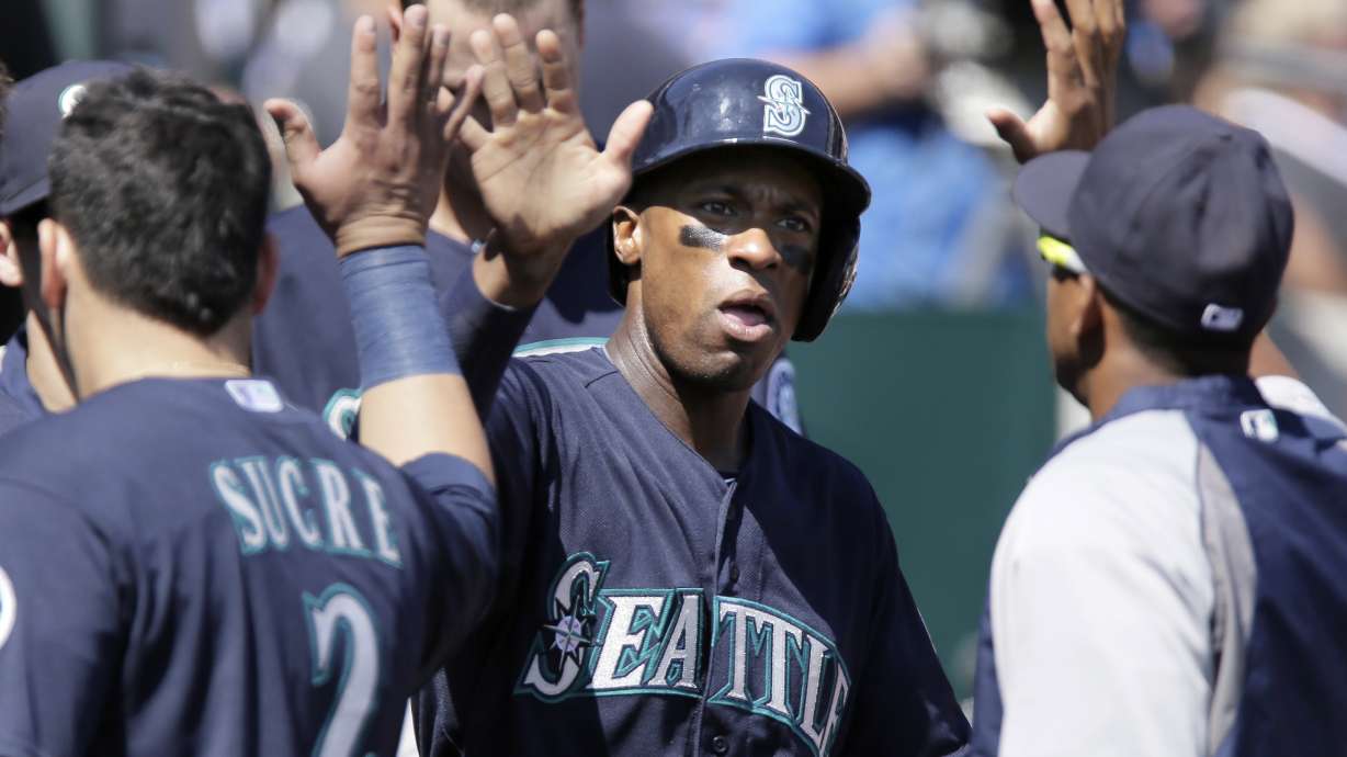 Ray struggles as Tigers lose 8-1 to Mariners