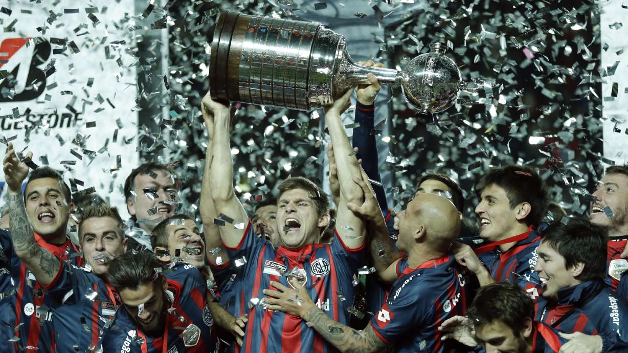 Pope cheers San Lorenzo's Copa Libertadores win