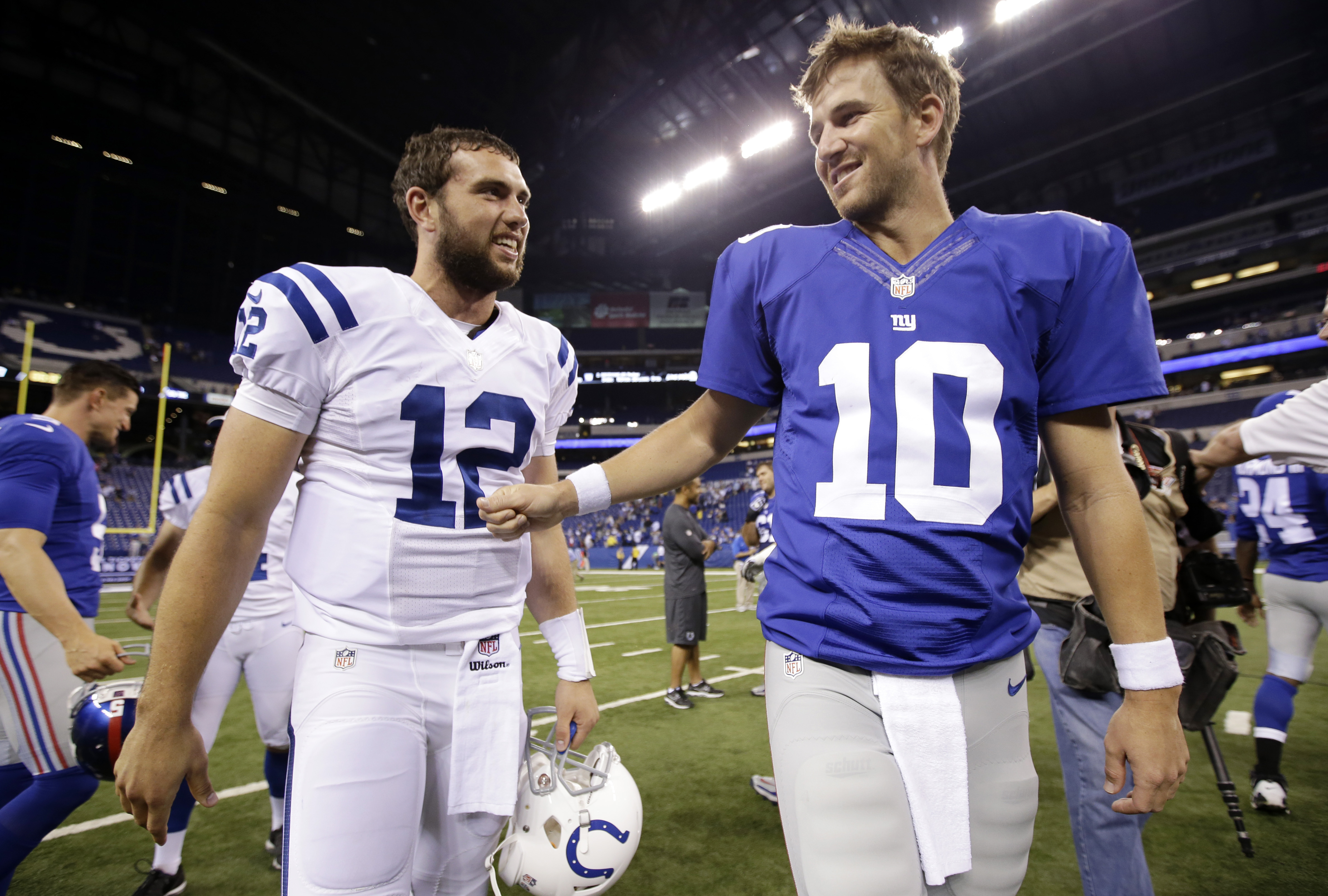Manning not hitting panic button with new offense