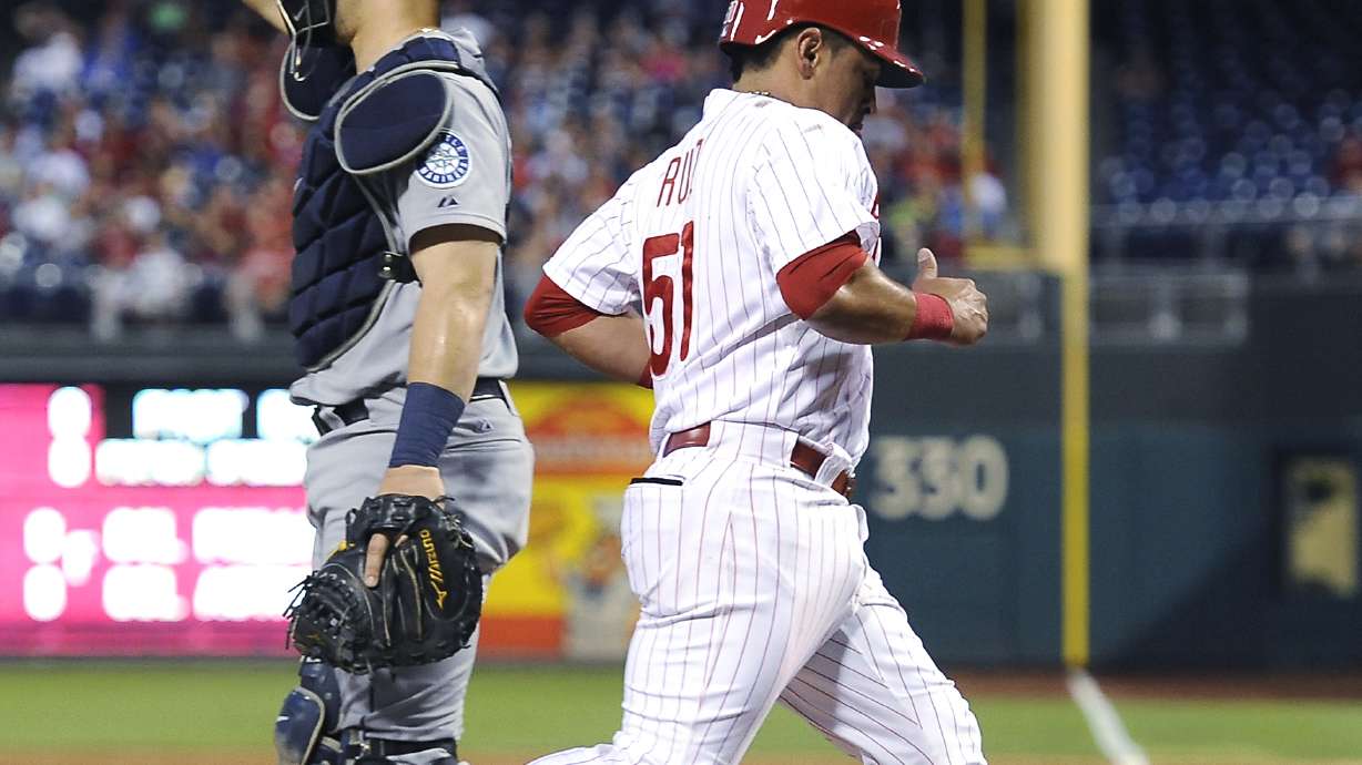 Mariners shut down by Williams, lose 4-1 to Phils