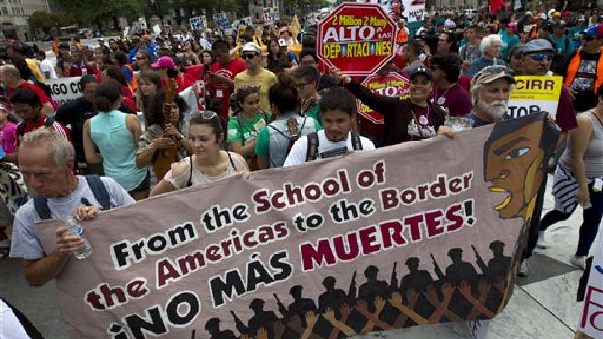 Presionan a Obama para que ayude a inmigrantes
