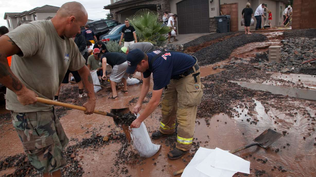 Heavy rain floods several Washington City homes