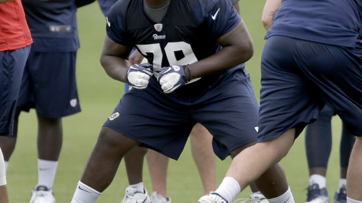 Greg Robinson has double duty on offensive line