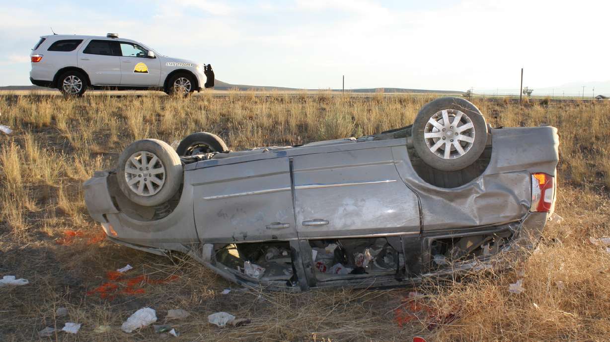 1 killed, 6 injured after driver over-corrects minivan, police say