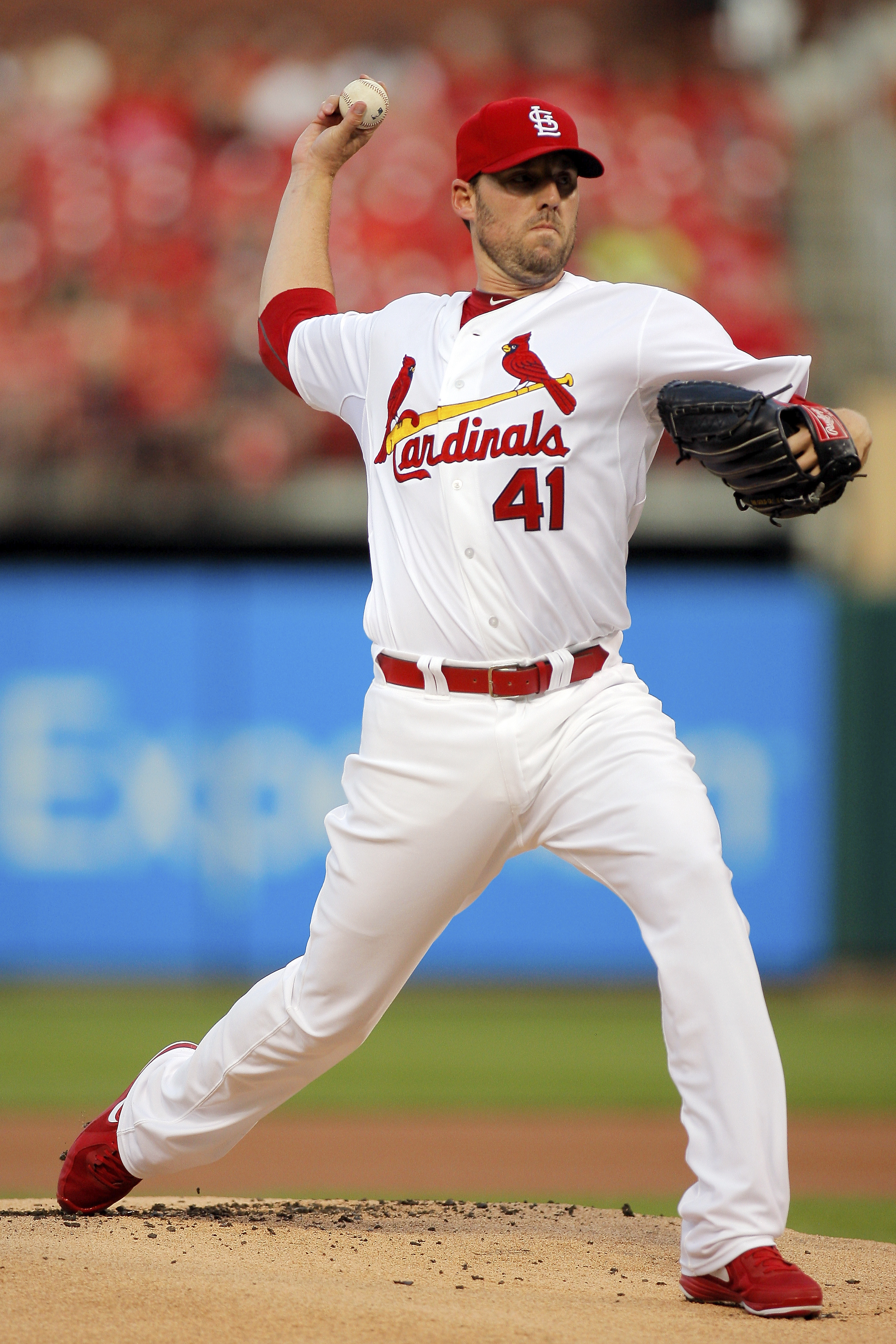 Cardinals beat Reds on bases-loaded HBP in 9th