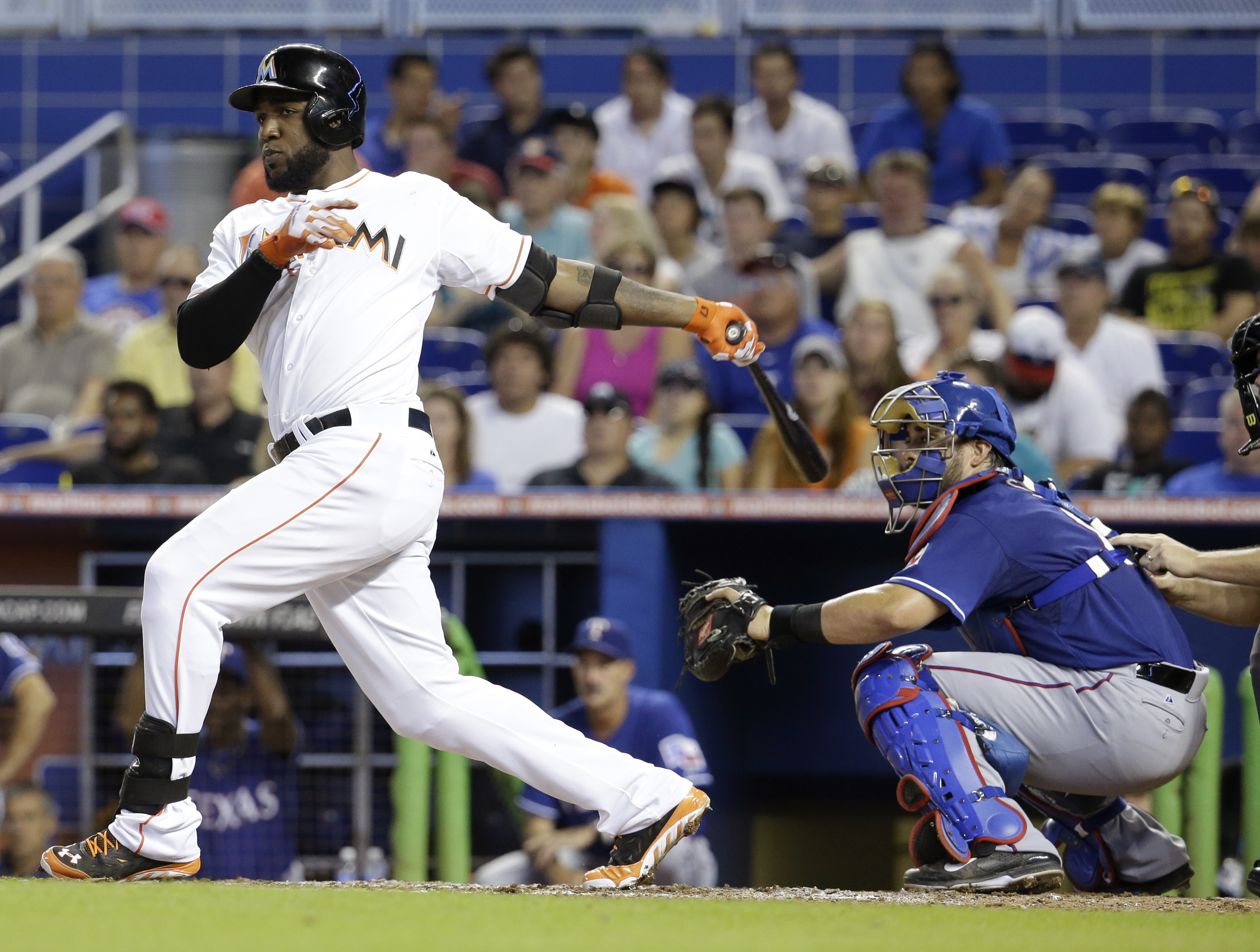 Marlins rally falls short, lose to Rangers 5-4