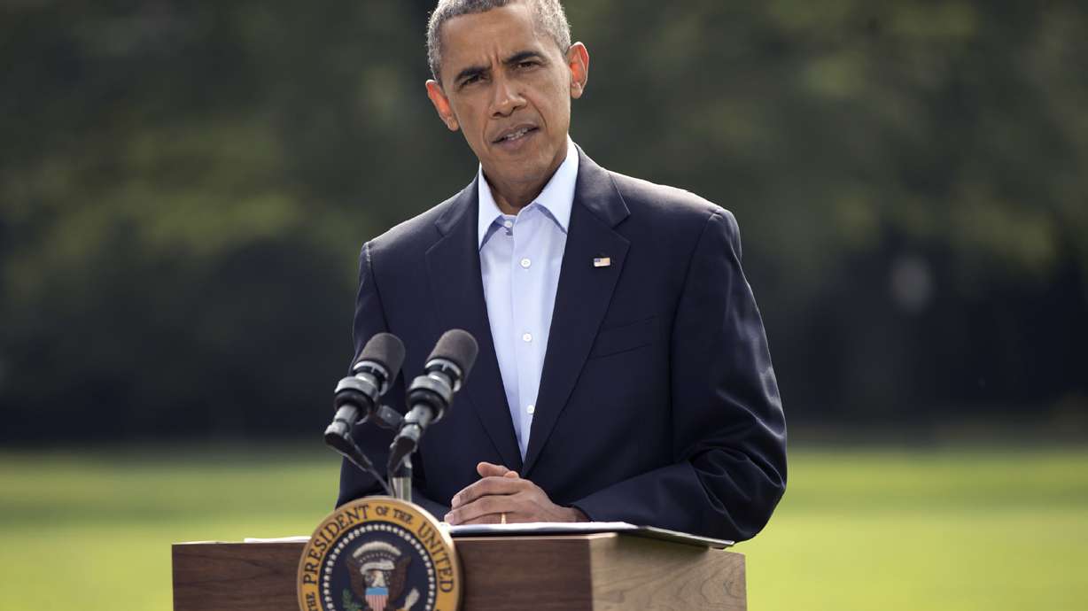 Obama weighs broader move on legal immigration