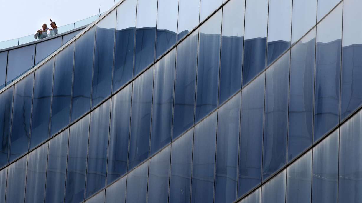 Casino workers turn to prayer to save their jobs