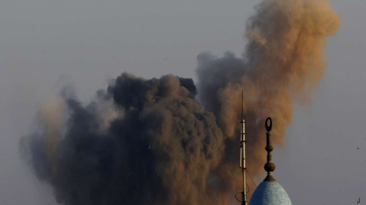 Israeli air strikes pound Gaza; 6 dead in Rafah