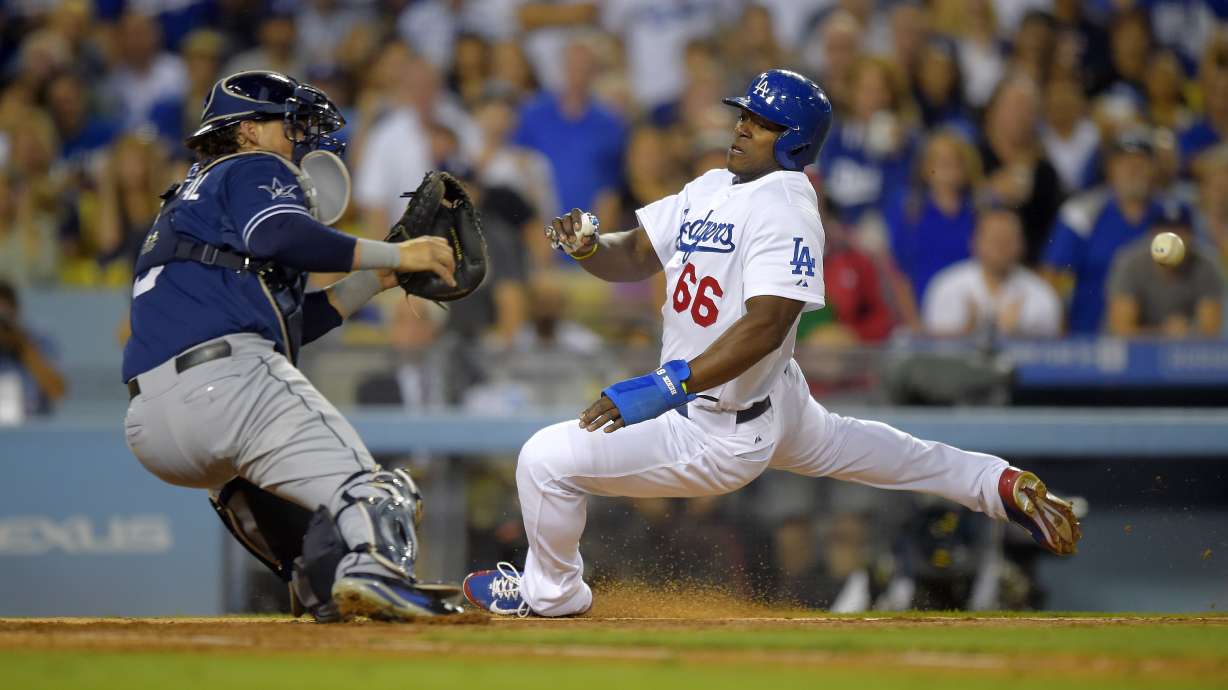 Padres beat Dodgers 4-1 to end 2-game skid
