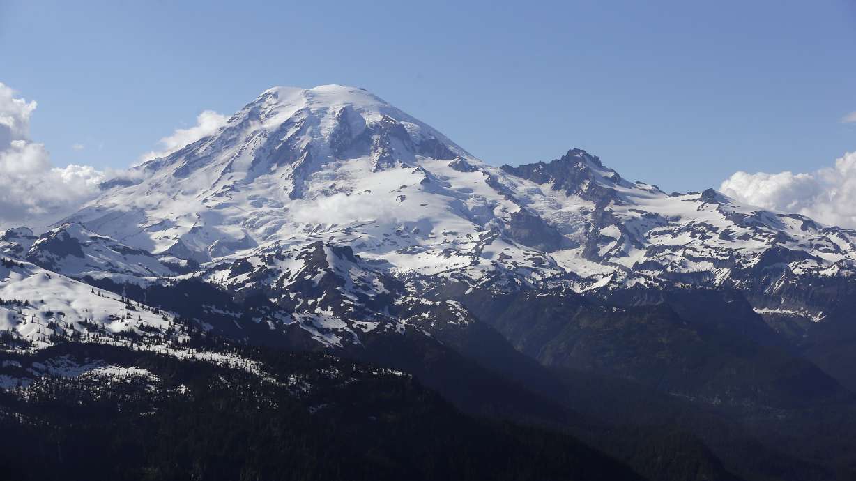 Bodies of 3 climbers retrieved from Mount Rainier