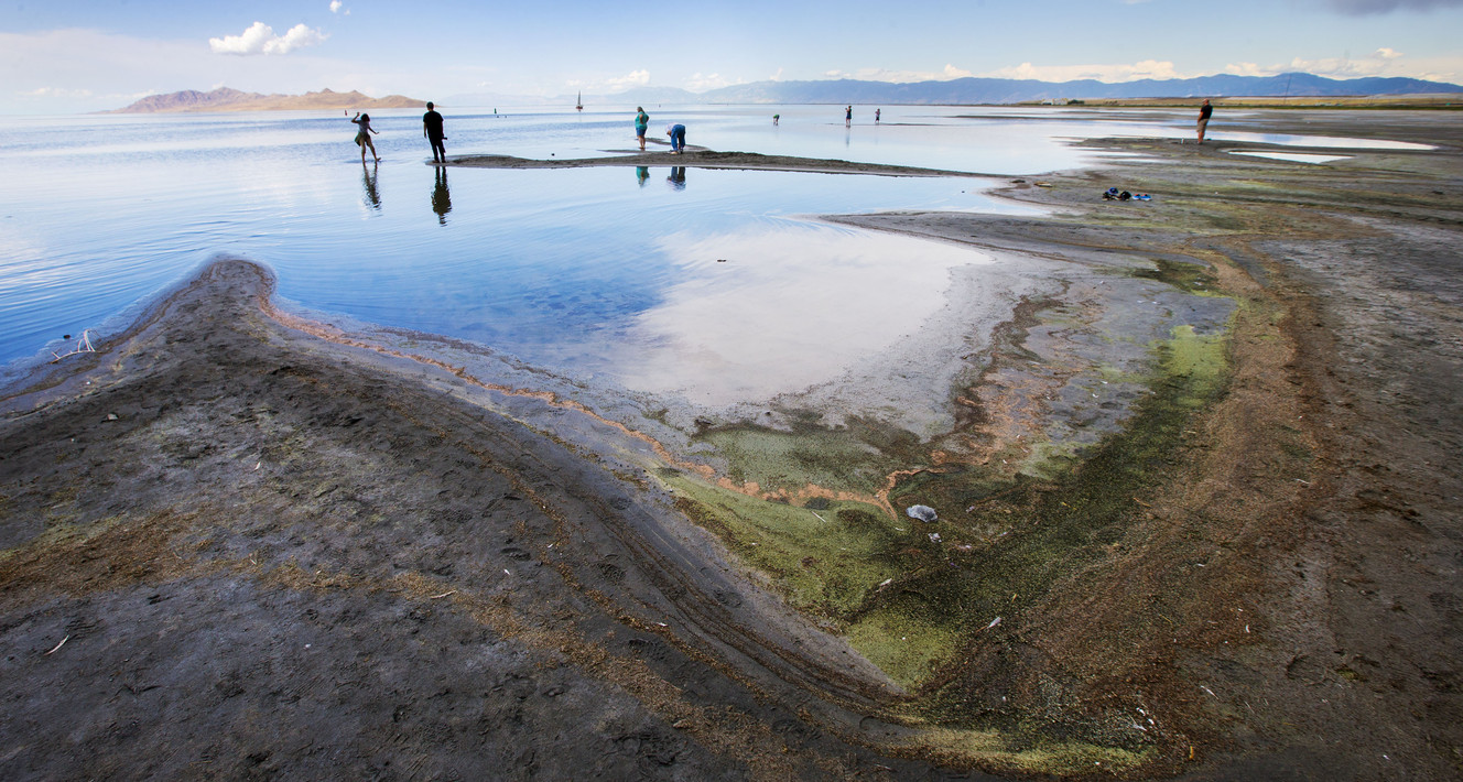 Great Salt Lake level drops to near-record low