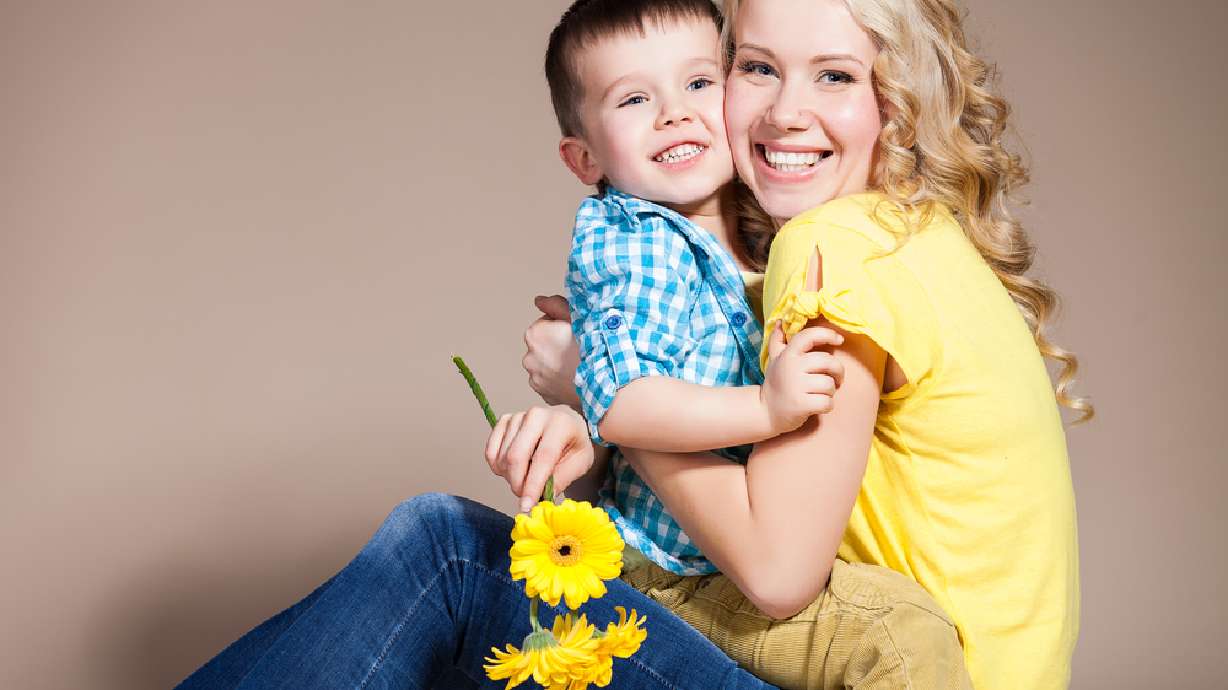 Dump the frump: Moms give fashion advice for comfort, functionality