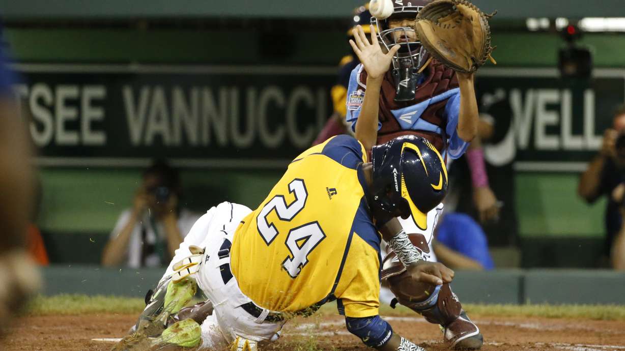 No Mo'ne on mound, Philly loses to Chicago in LLWS