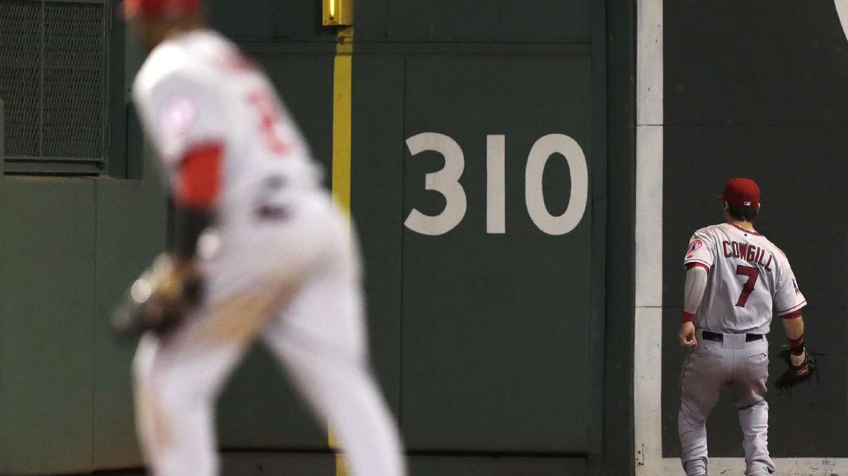 Angels complete sweep with 2-0 win at Boston