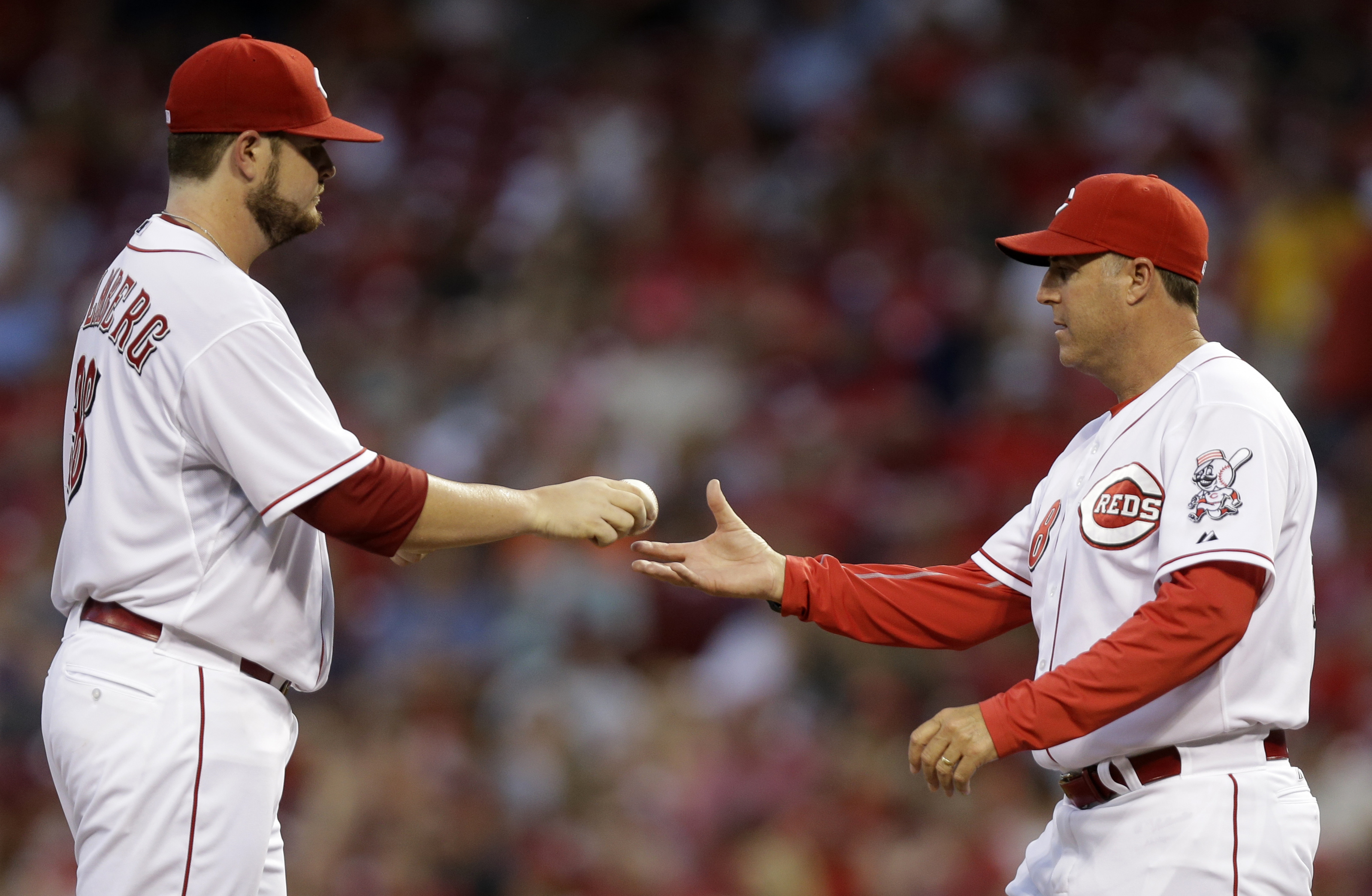 Reds call up RHP Corcino, send Holmberg to minors