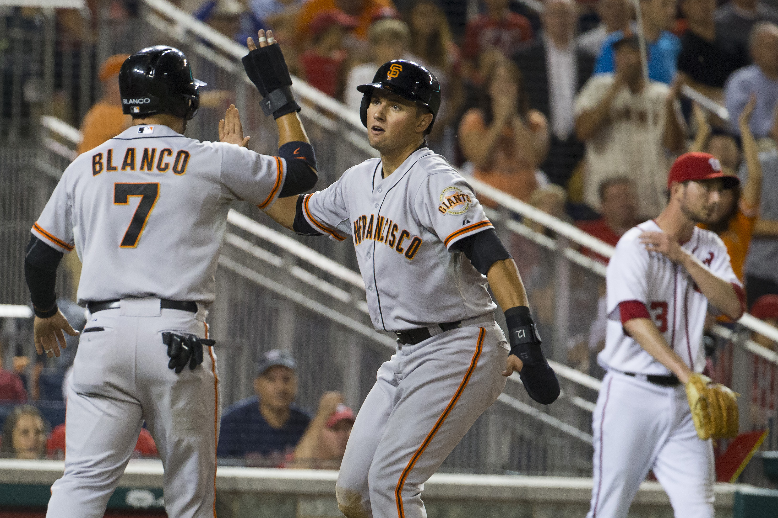 Panik, Giants end Nationals' 10-game win streak