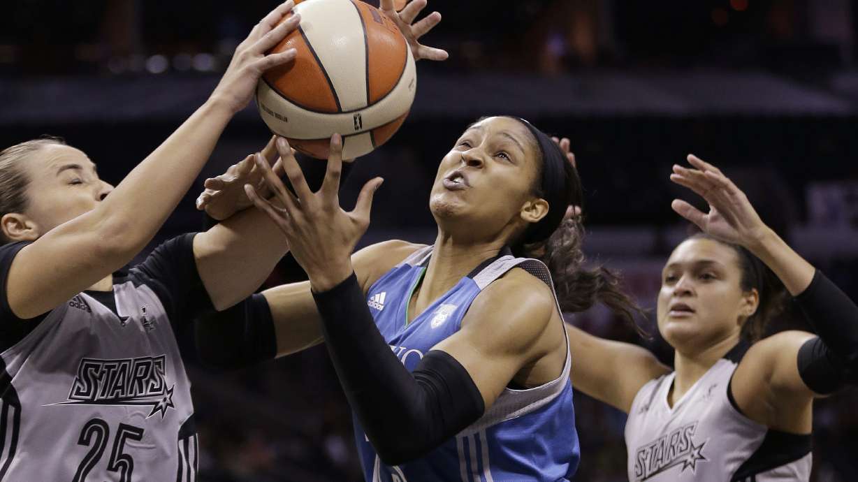 Whalen, Lynx eliminate Hammon and Stars with win