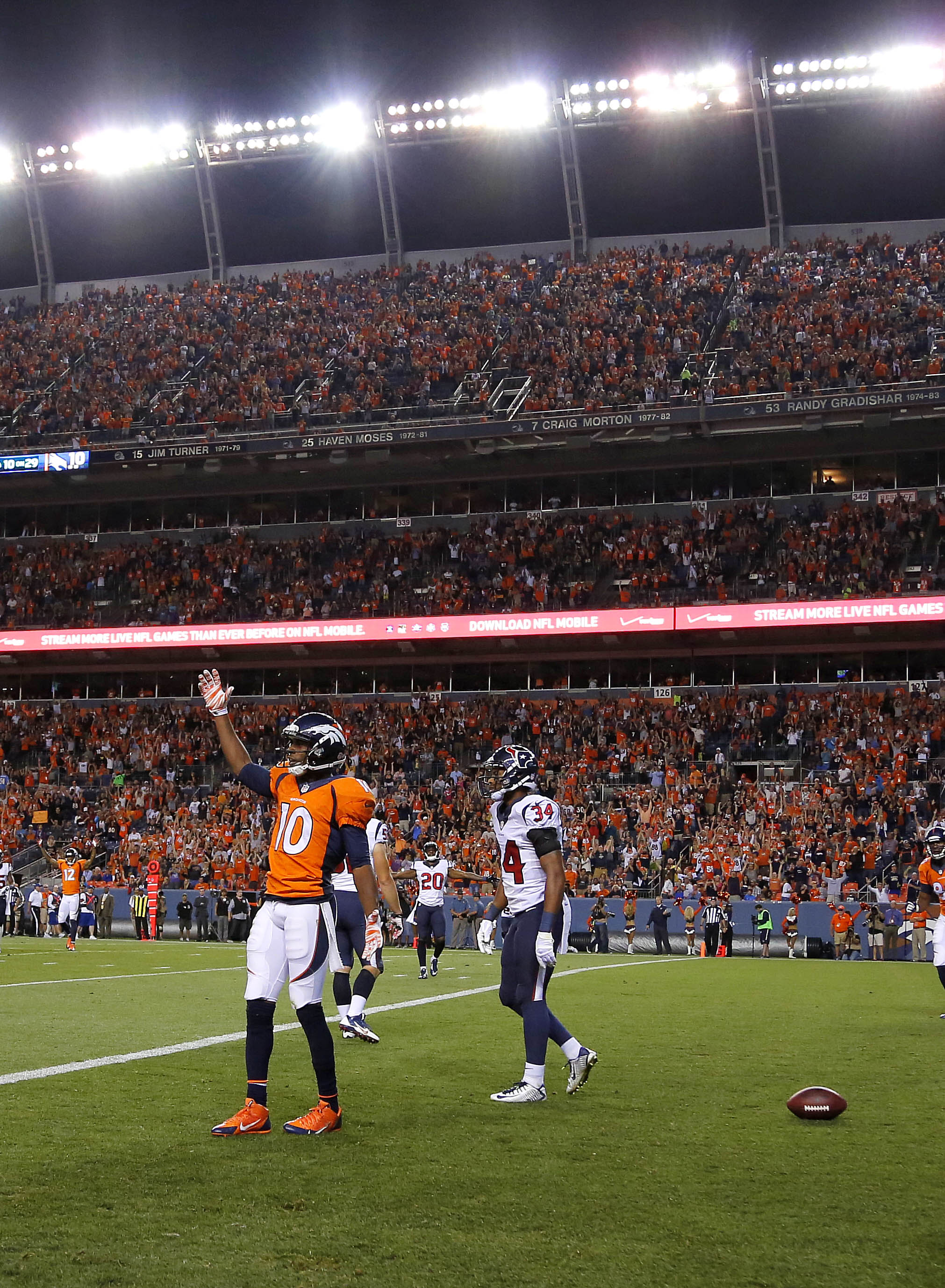 Texans come back to beat Broncos 18-17
