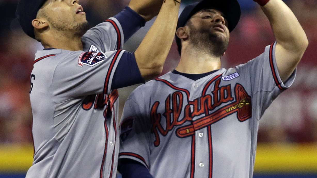 Braves manage only 3 hits, lose to Reds 1-0