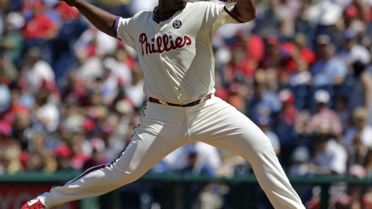 Rollins, Williams lead Phillies over Cardinals