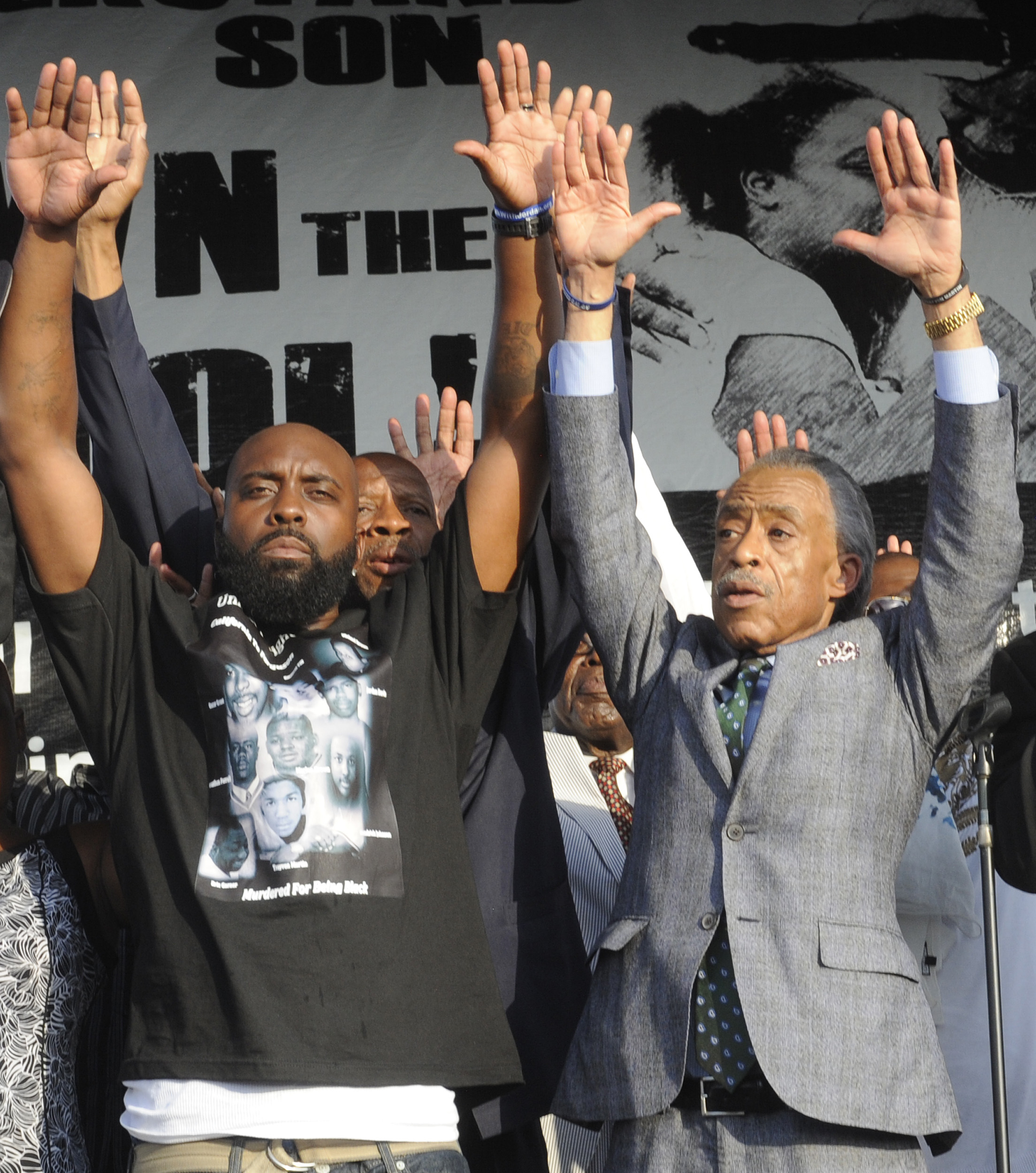 Guide to developments in Ferguson police shooting