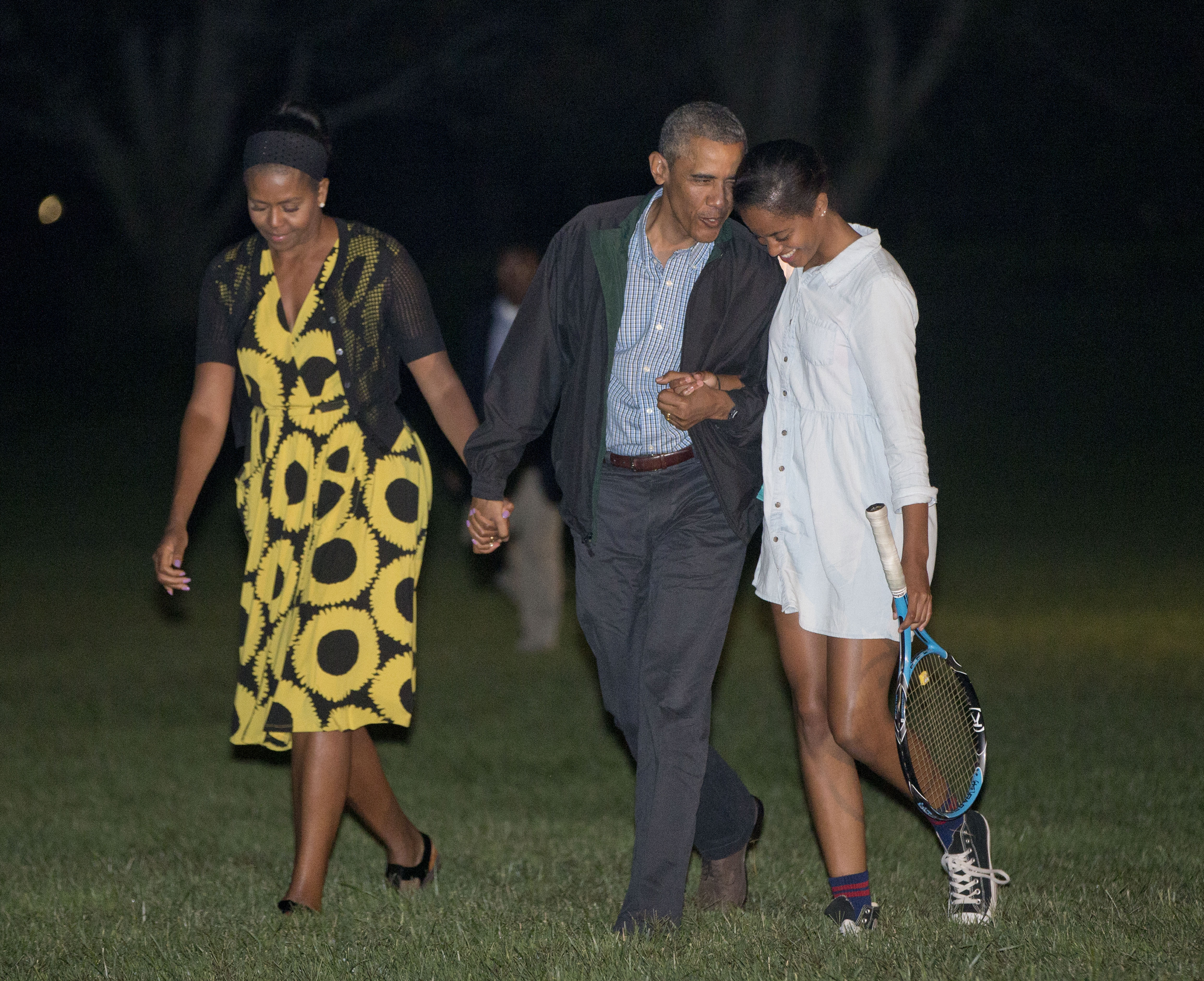 Obama back in DC amid crises, as if he never left