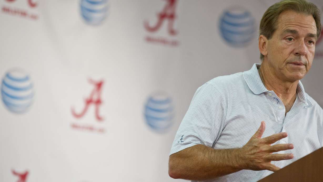Alabama QBs Coker, Sims still vying for No. 1 spot