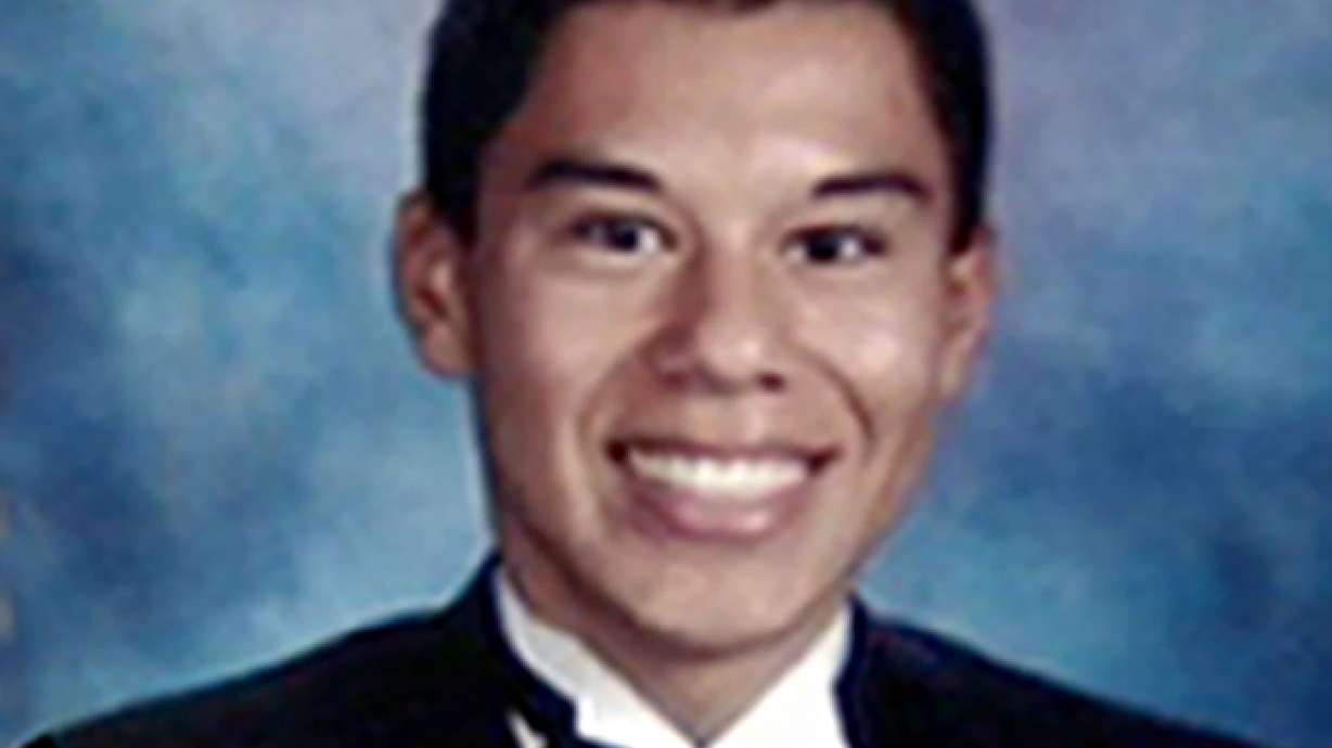 ACLU y policía de SL resuelven demanda por detención de estudiante latino