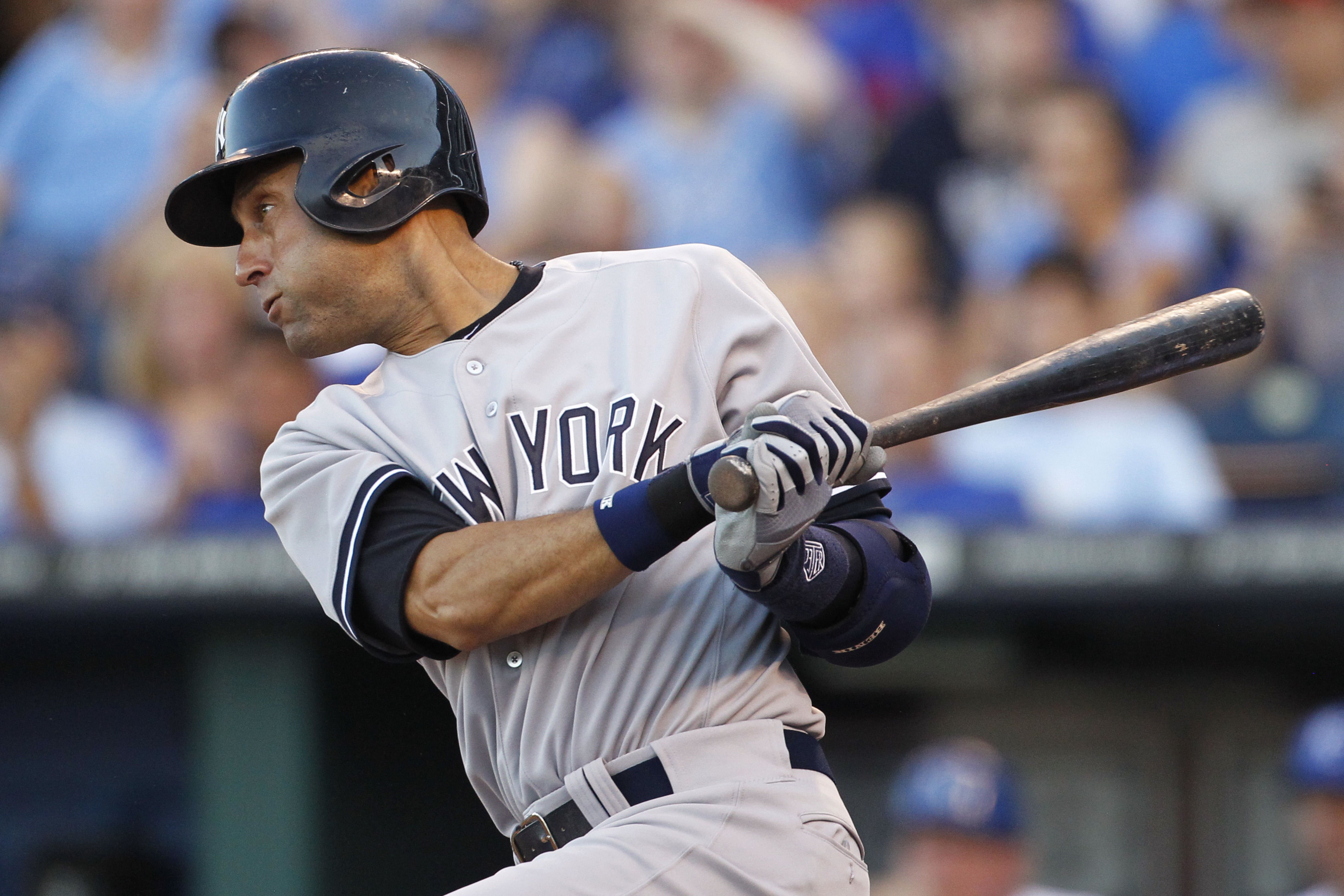 Royals bats go quietly in 8-1 loss to Yankees