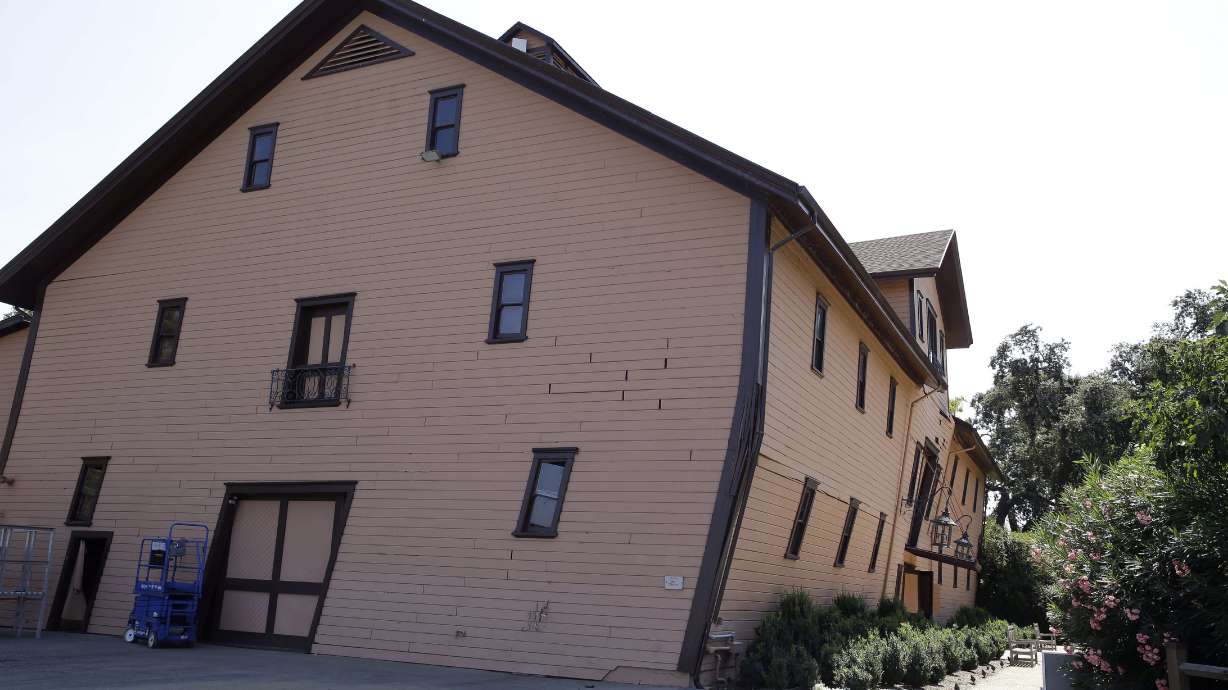 Quake is major test for hard-luck California city