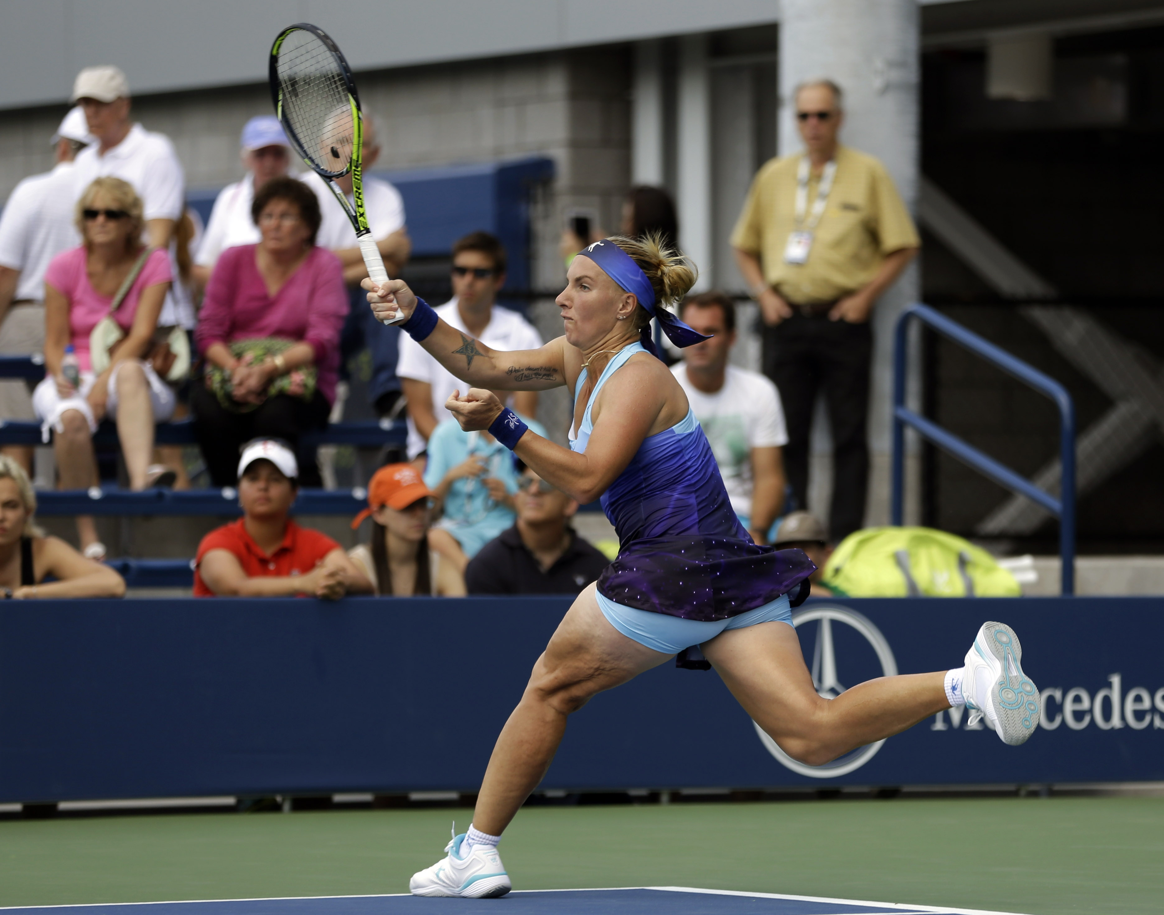 2004 US Open champ Kuznetsova loses in 1st round