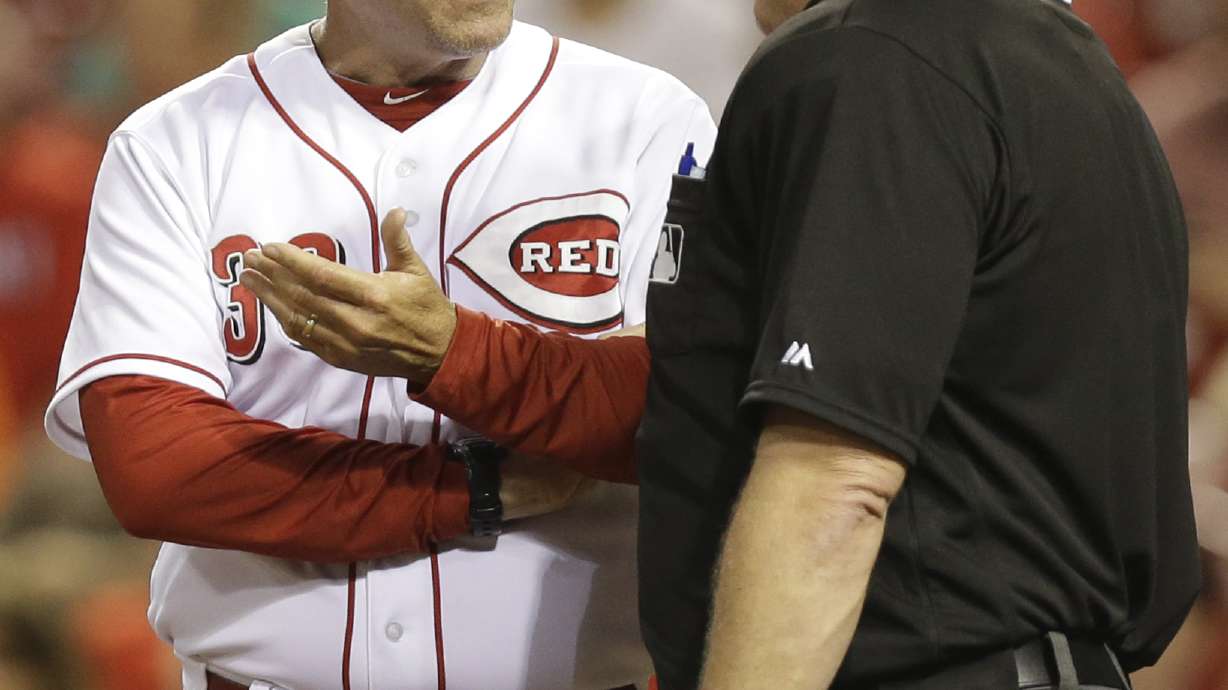 Wood helps Cubs beat Reds 3-0