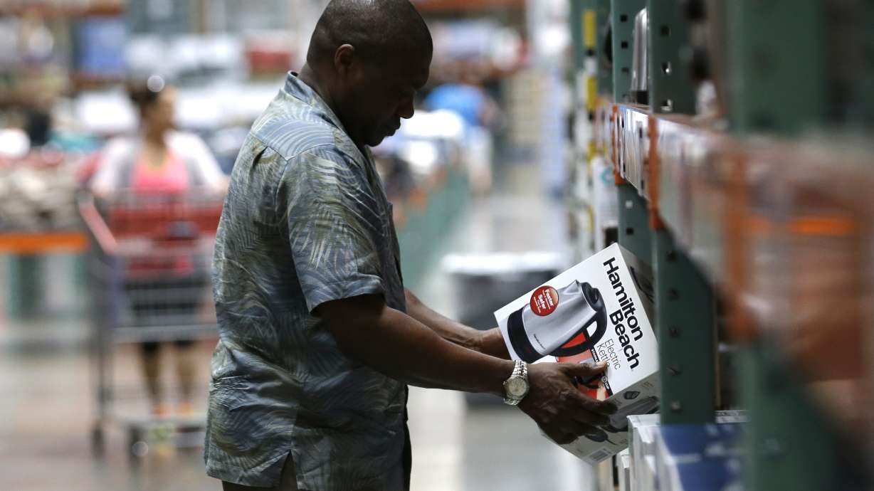 US consumer sentiment improves a bit in August