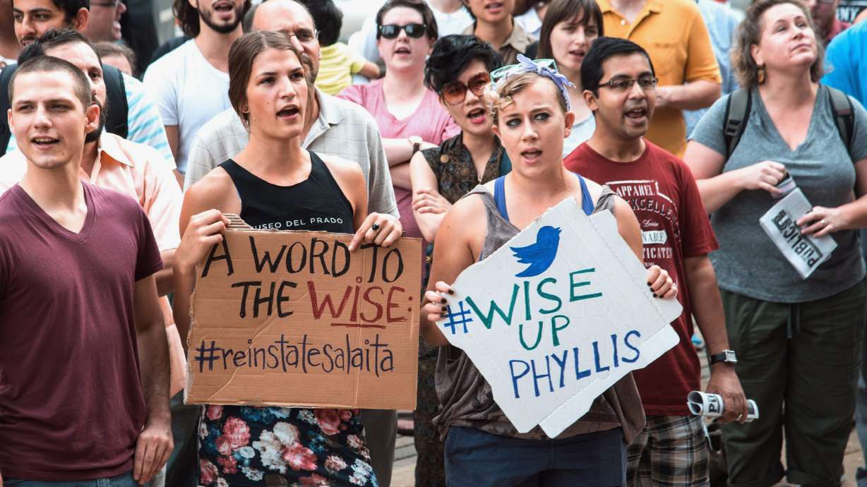 U of I facing scrutiny over job-offer decision