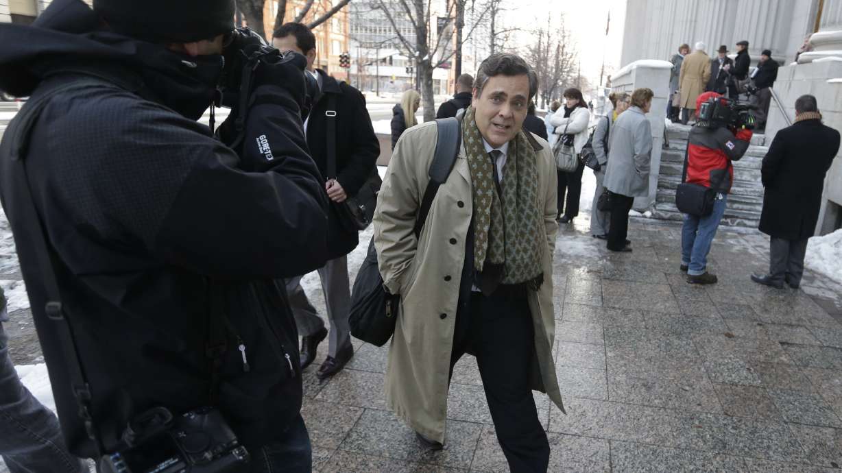 Governor: Utah should defend anti-polygamy law