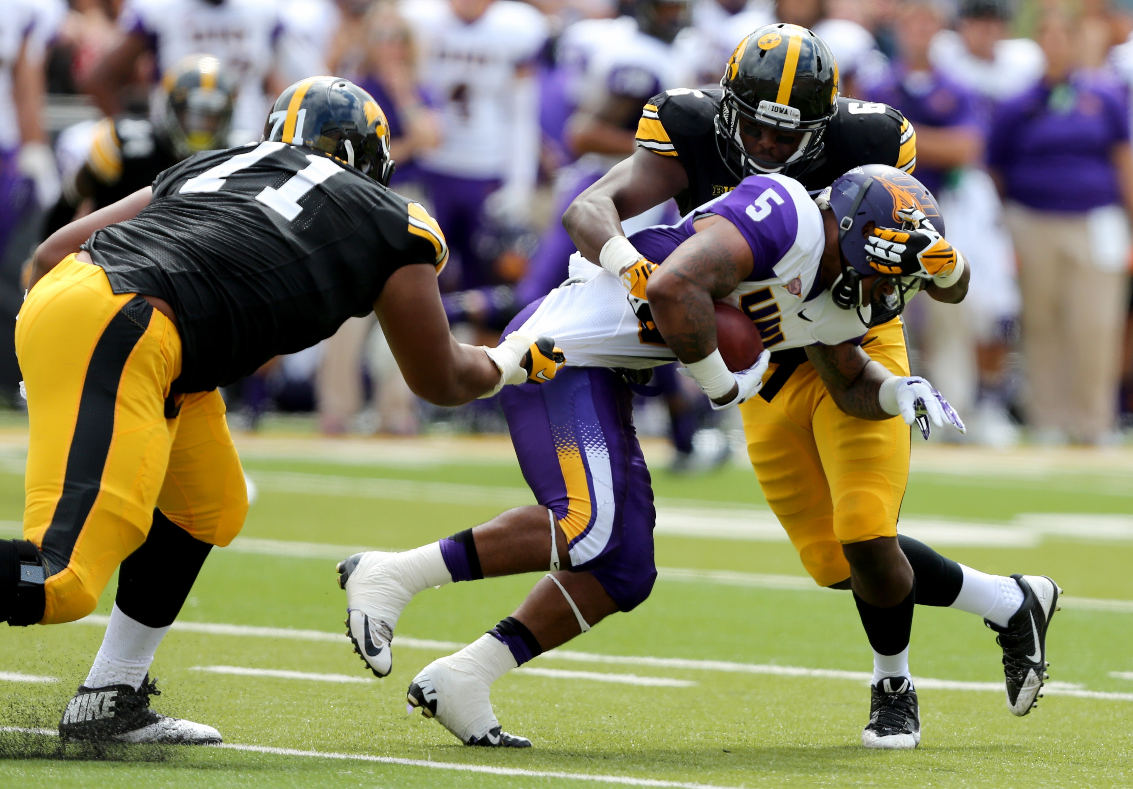 N. Dakota State beats Iowa State 34-14