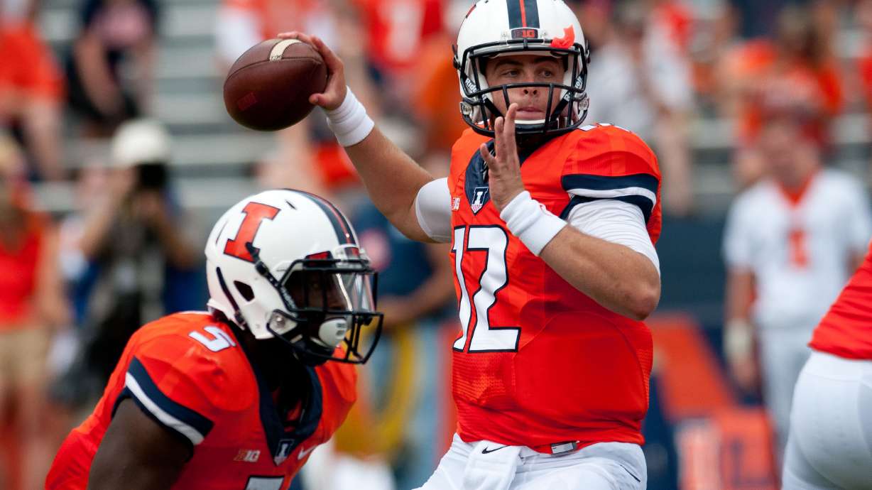 Illini, Lunt survive Youngstown scare 28-17