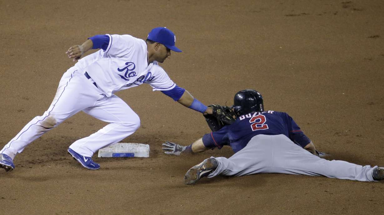 Royals send Colon to Double-A to make room for Nix