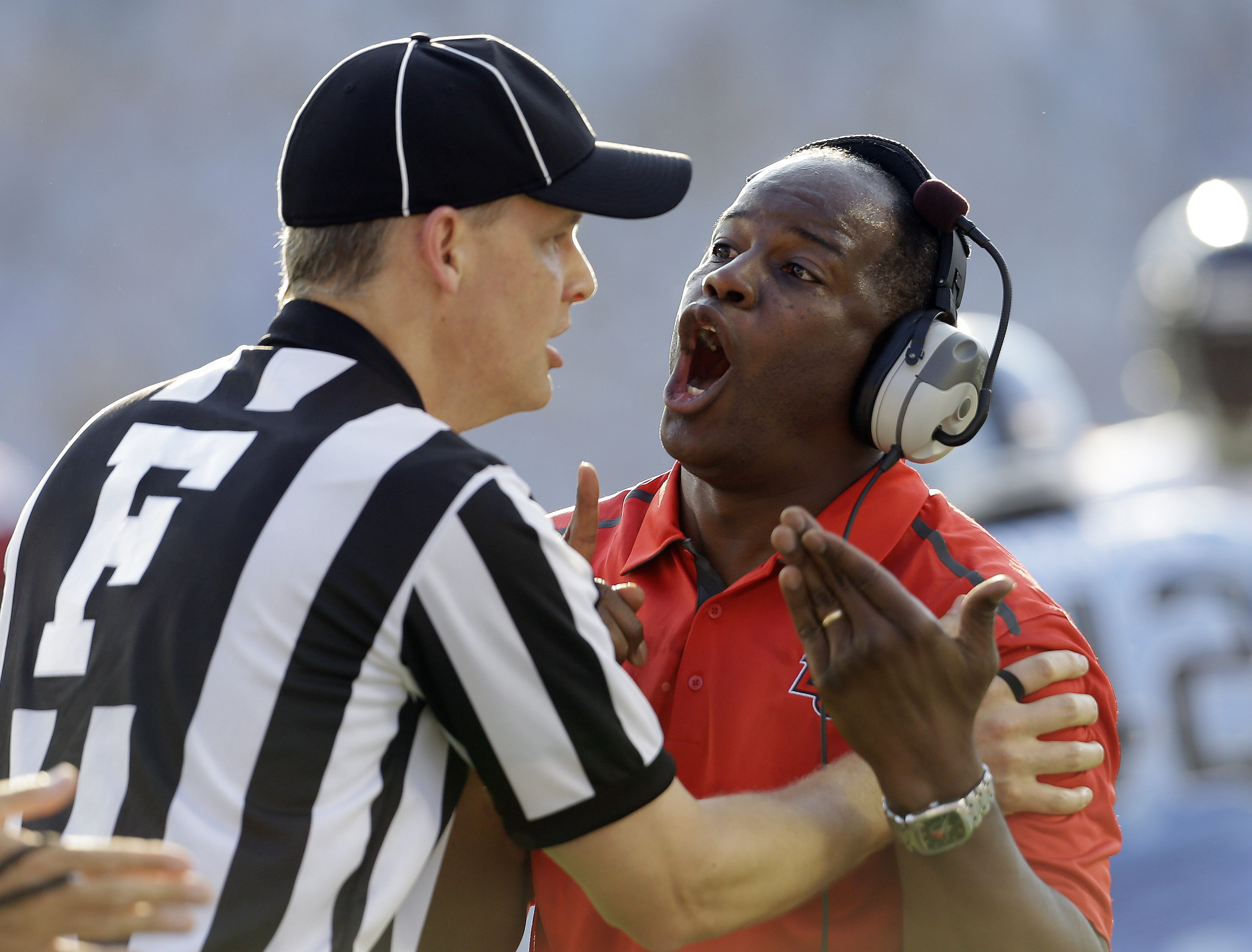 No. 23 Tar Heels beat Flames 56-29 in opener