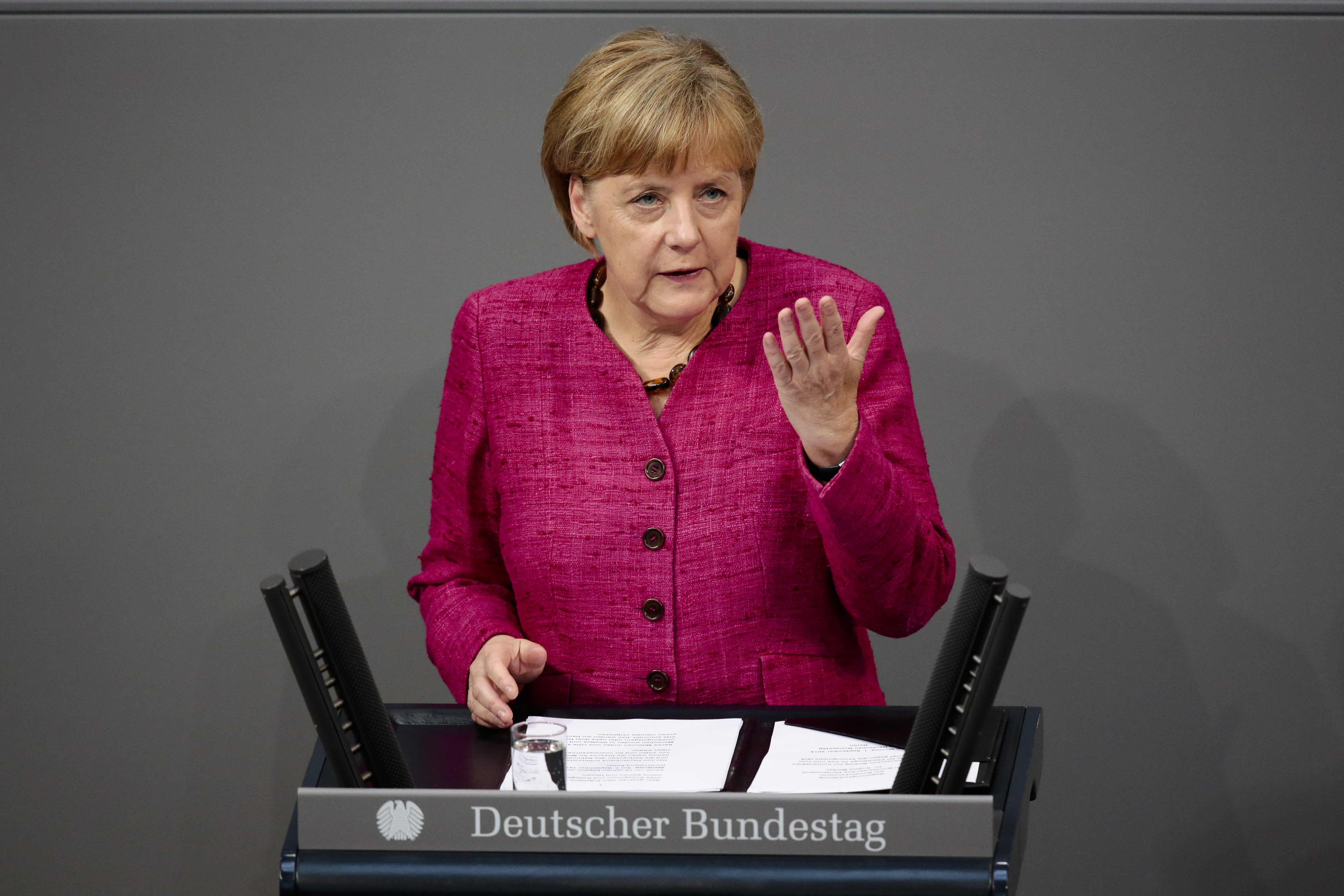 Merkel: Arming Kurds in Germany's interest