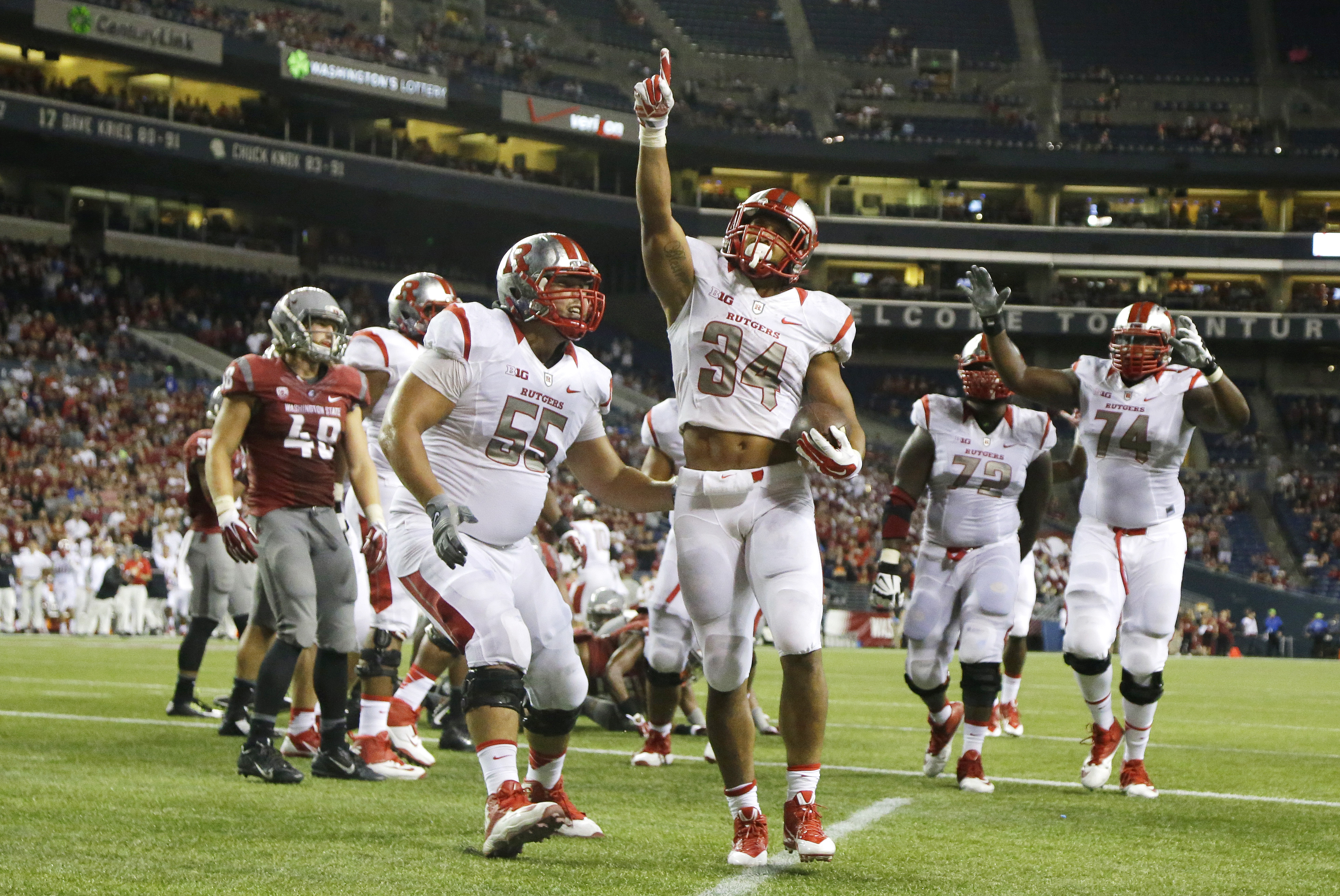 Rutgers RB Paul James in gear after leg injury